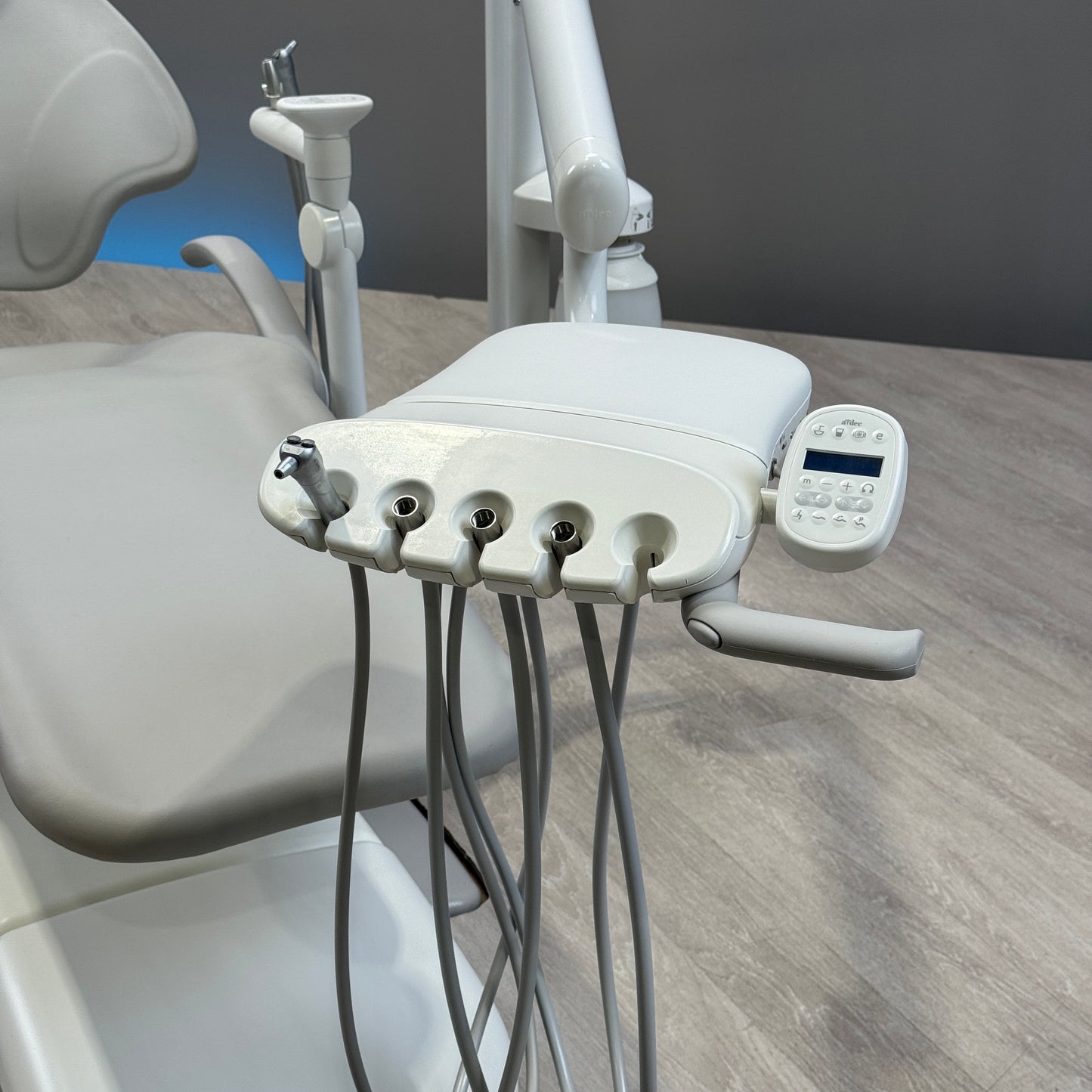 A‑dec 511R/332R Dental Chair Package