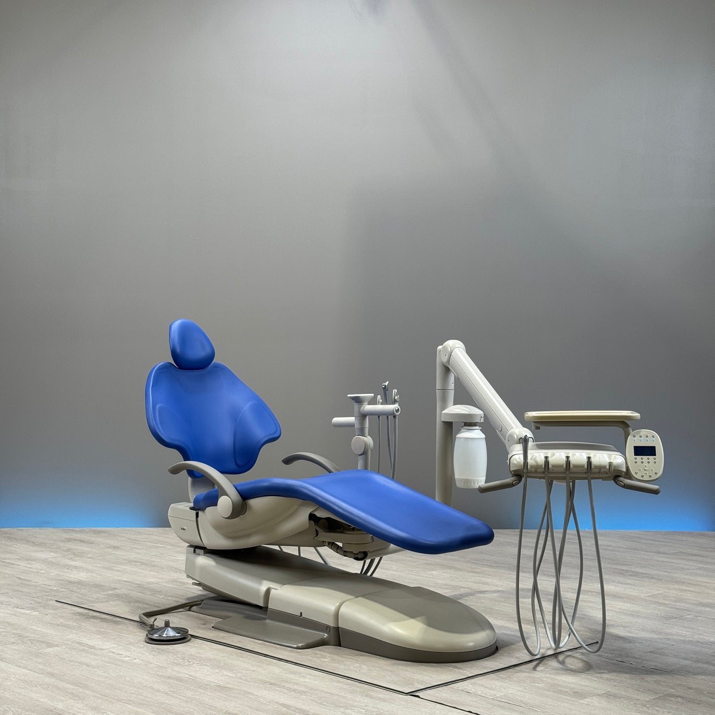 A‑dec 511R/532R Dental Chair Package