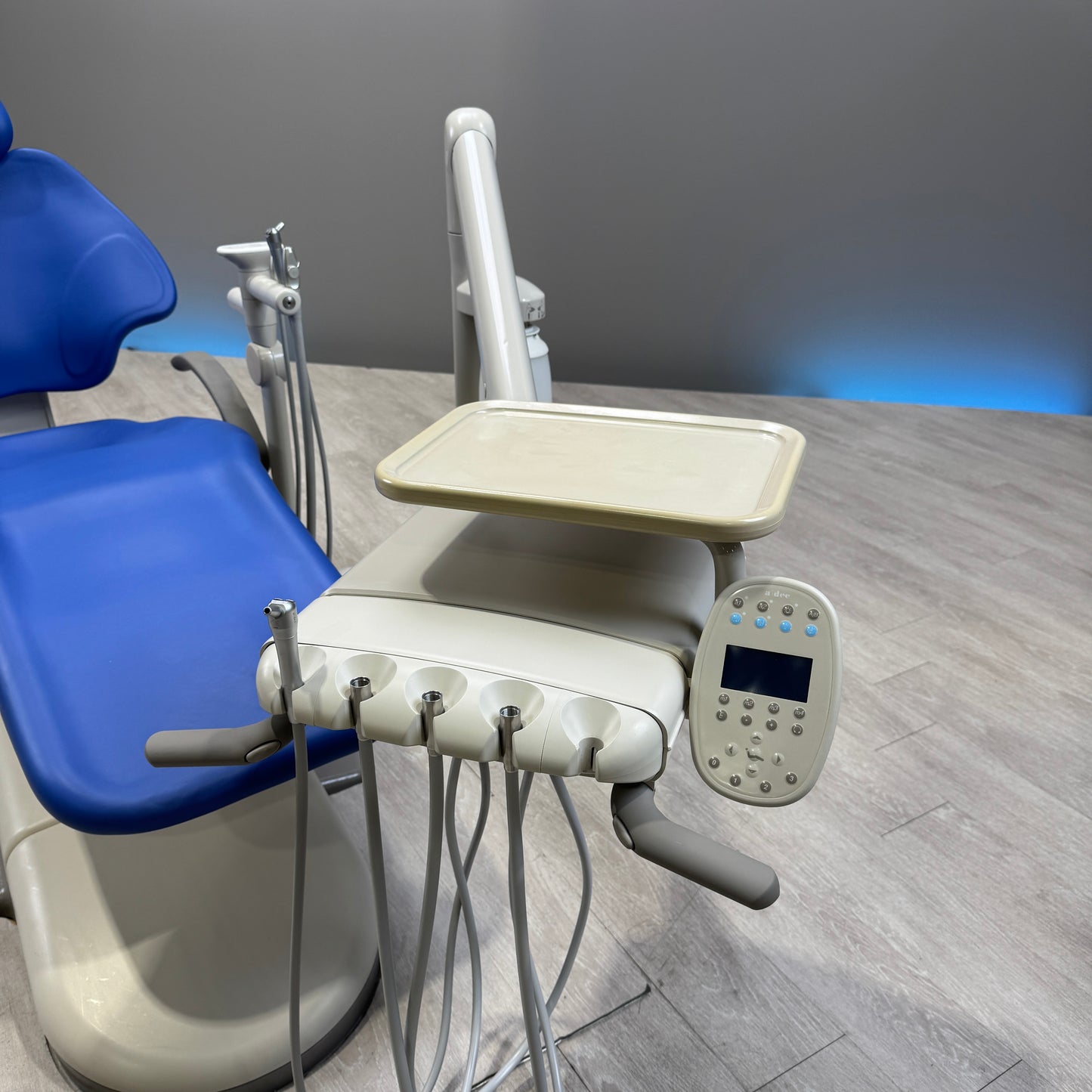 A‑dec 511R/532R Dental Chair Package