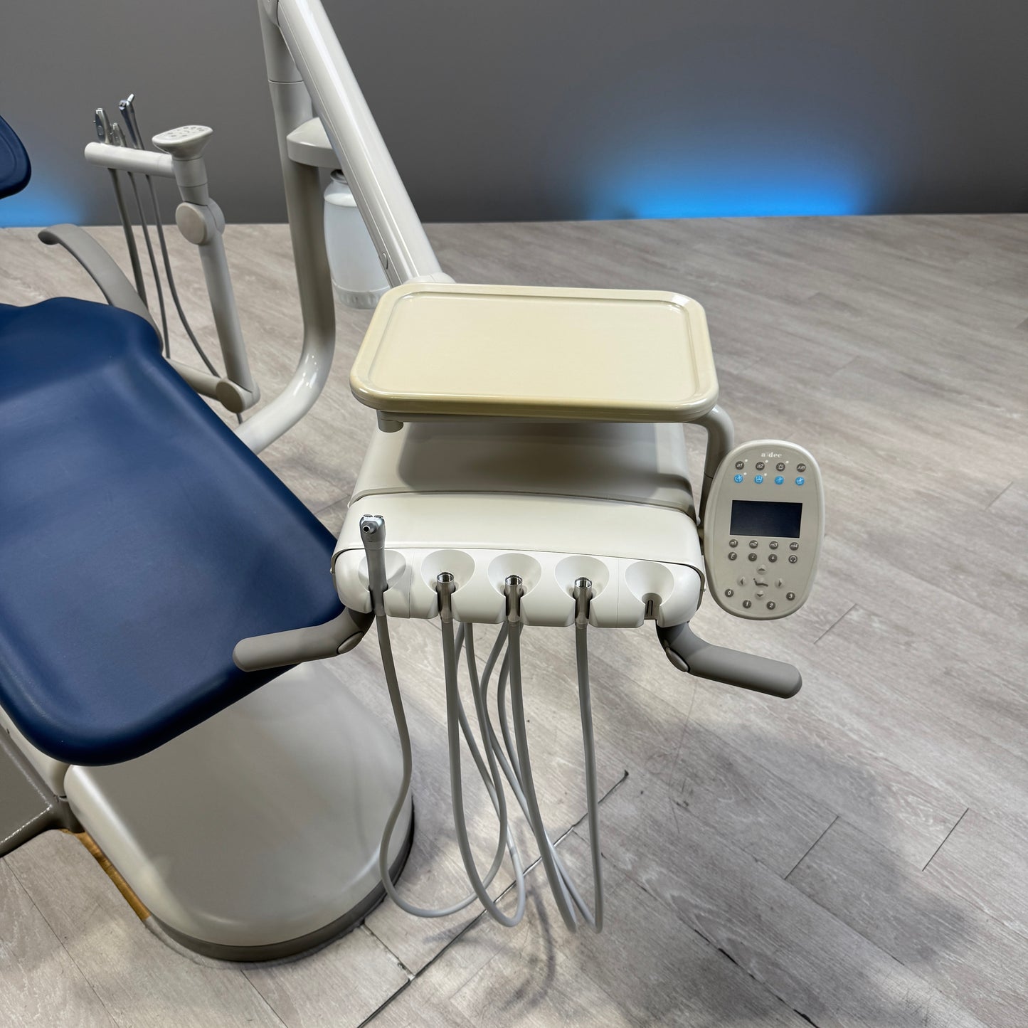 A‑dec 511R/532R Dental Chair Package