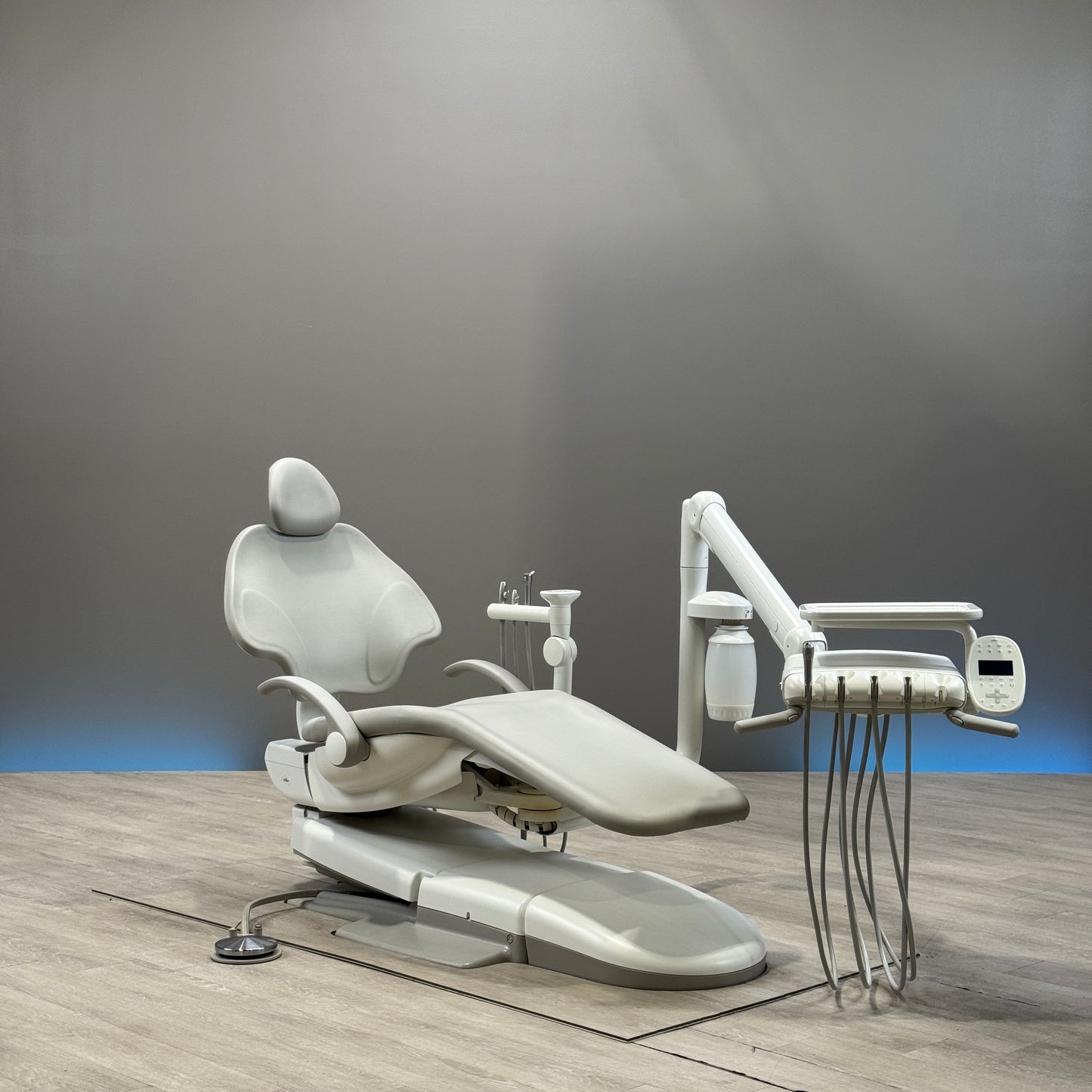 A‑dec 511R/532R Dental Chair Package