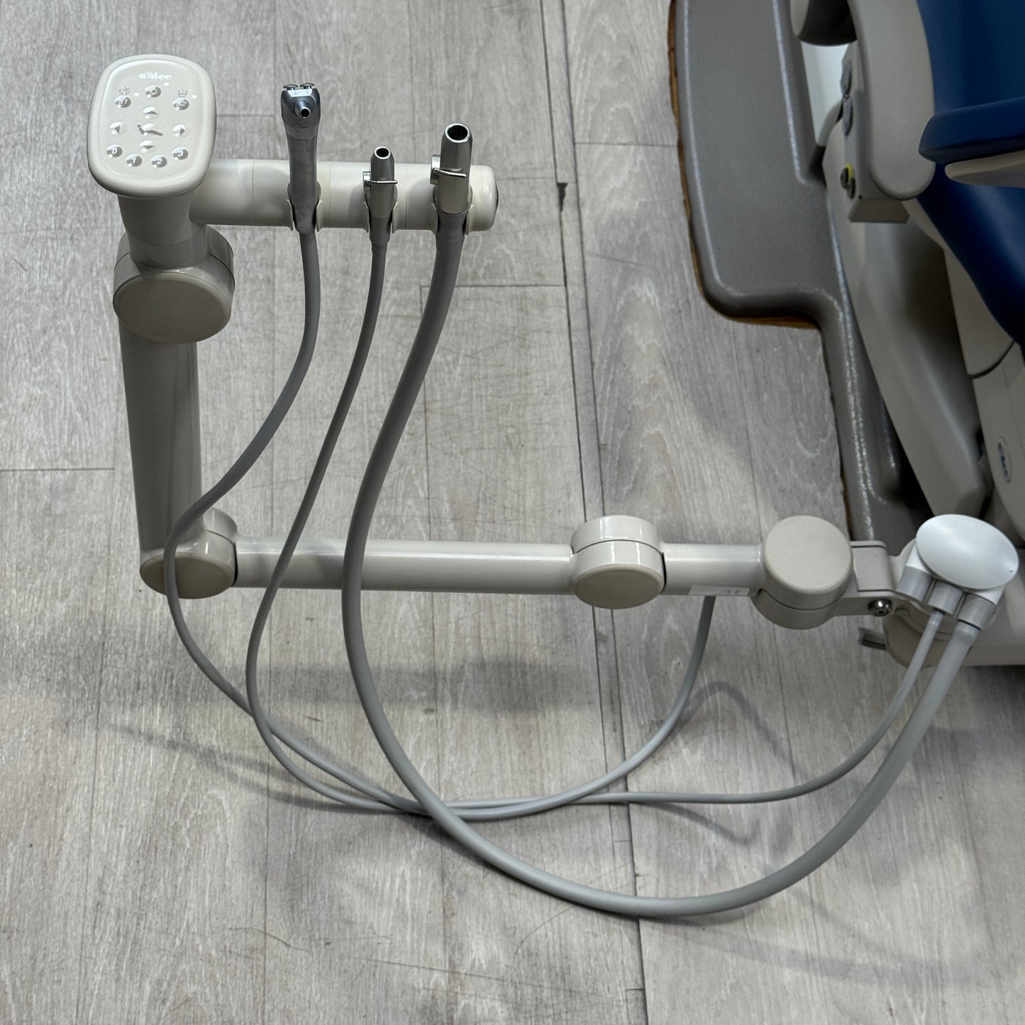 A‑dec 511R/532R Dental Chair Package