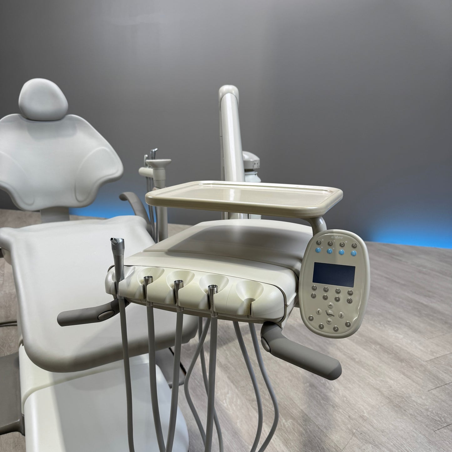 A‑dec 511R/532R Dental Chair Package