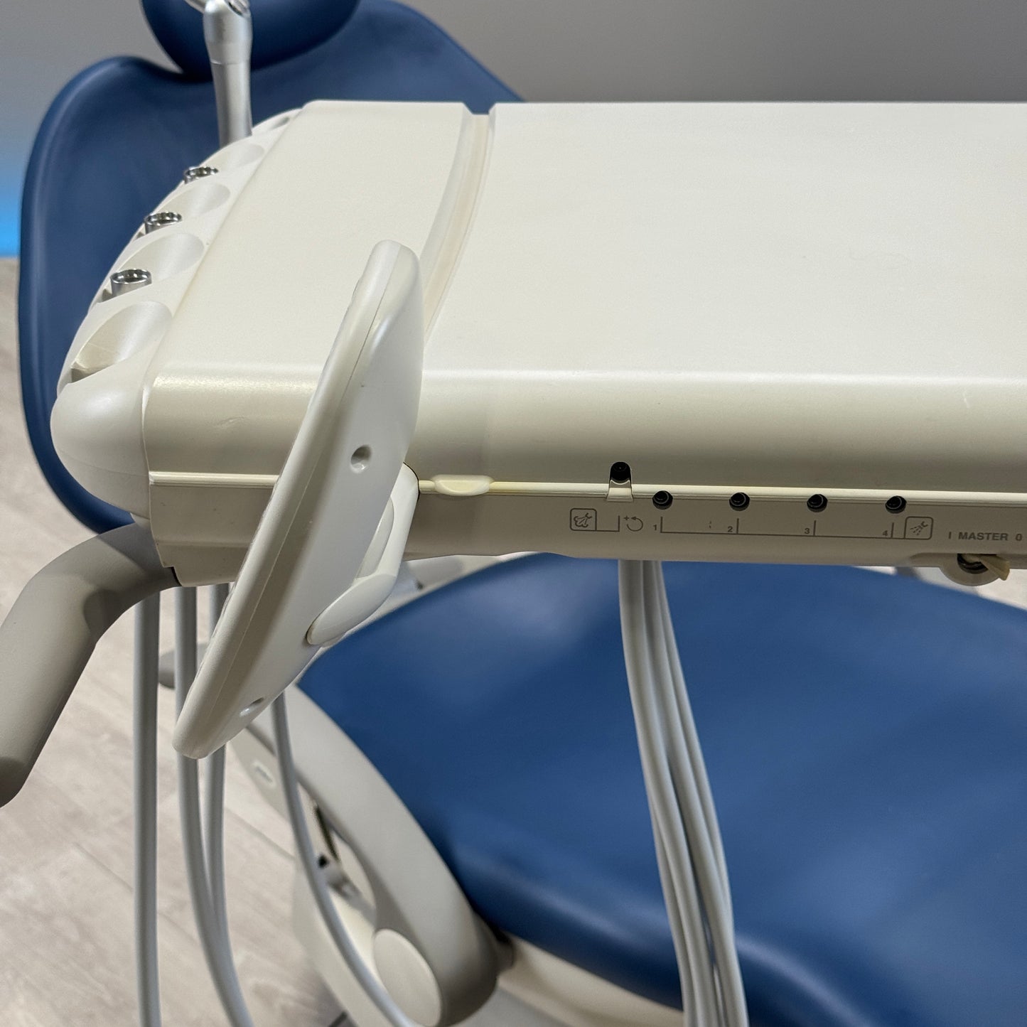 A‑dec 511R/532R Dental Chair Package