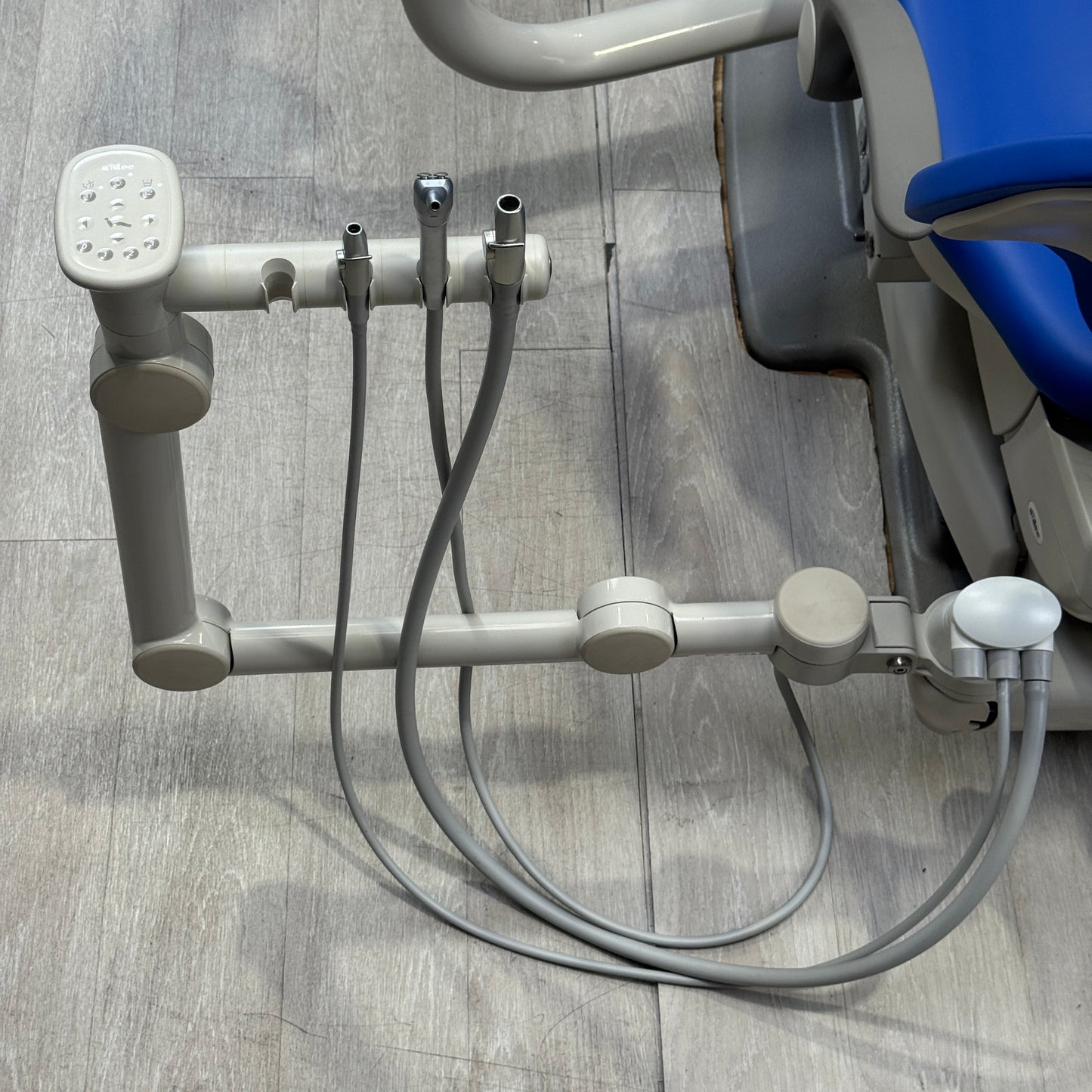 A‑dec 511R/532R Dental Chair Package