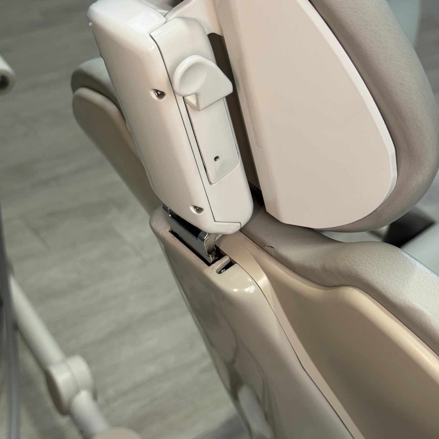 A‑dec 511R/532R Dental Chair Package