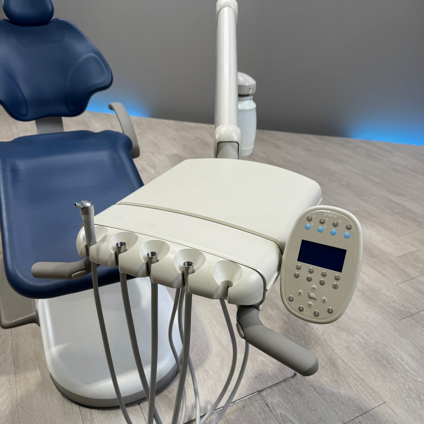 A‑dec 511R/532R Dental Chair Package