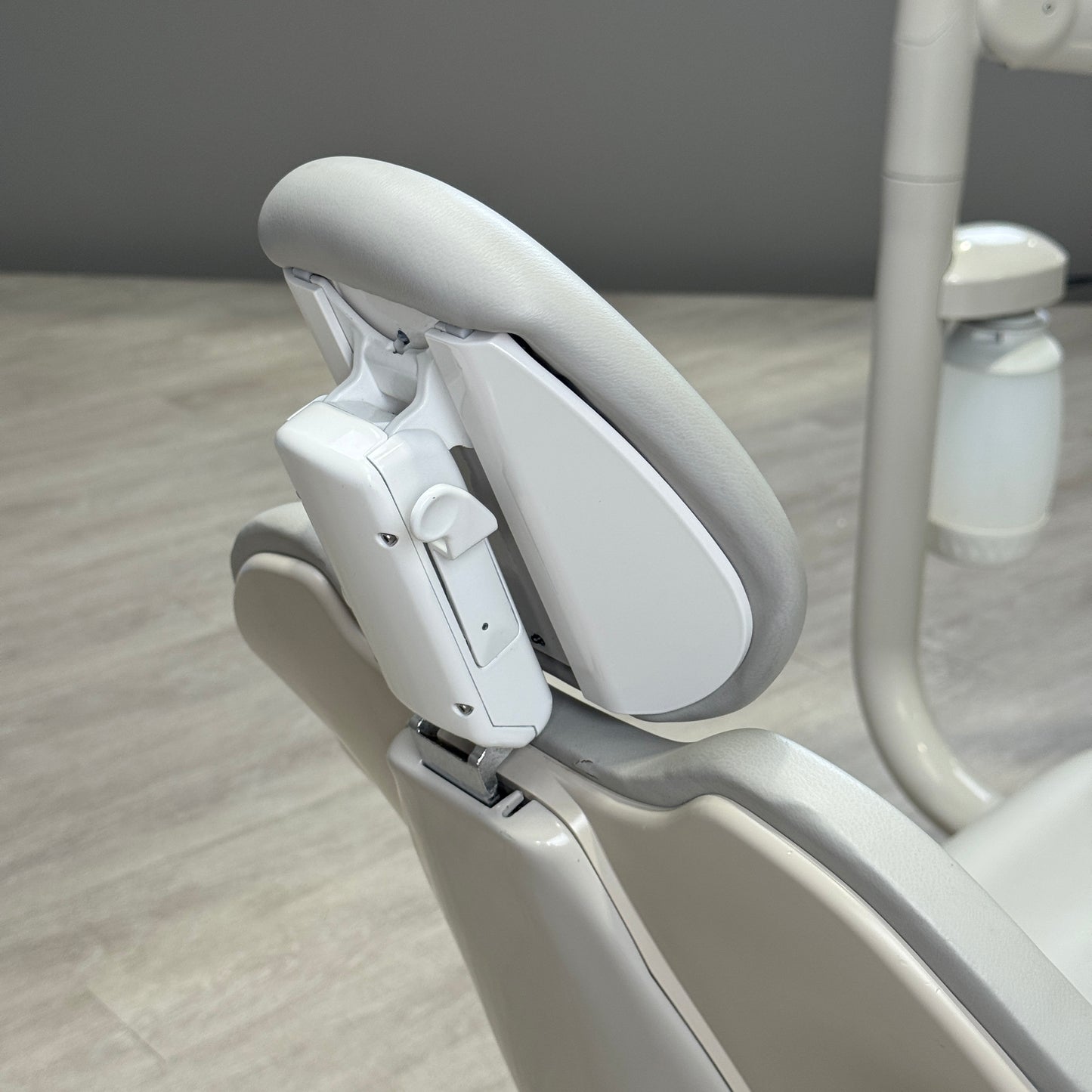 A‑dec 511R/532R Dental Chair Package