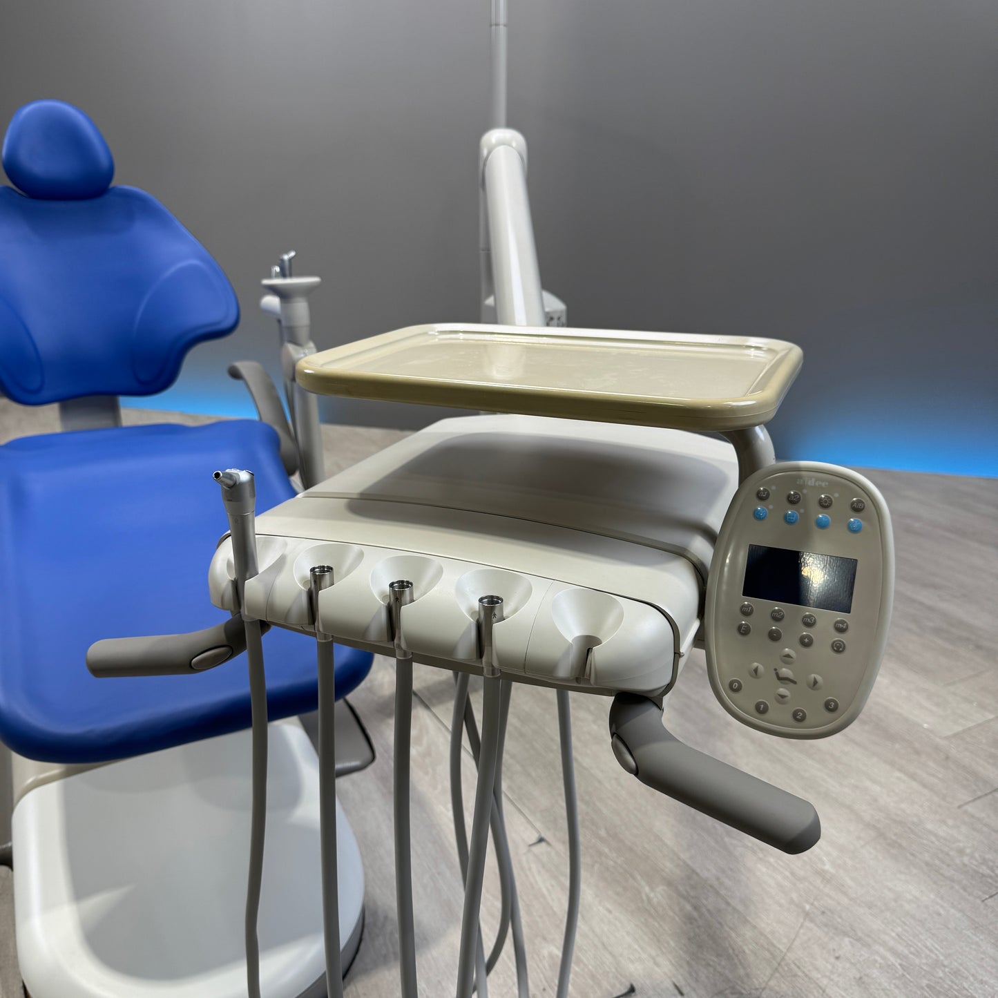 A‑dec 511R/532R Dental Chair Package