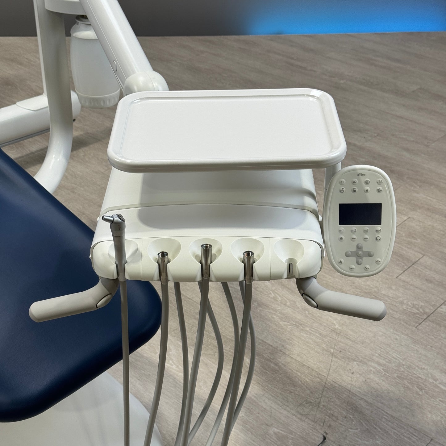A‑dec 511R/532R Dental Chair Package