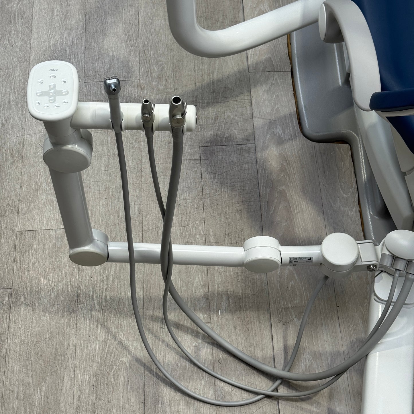 A‑dec 511R/532R Dental Chair Package