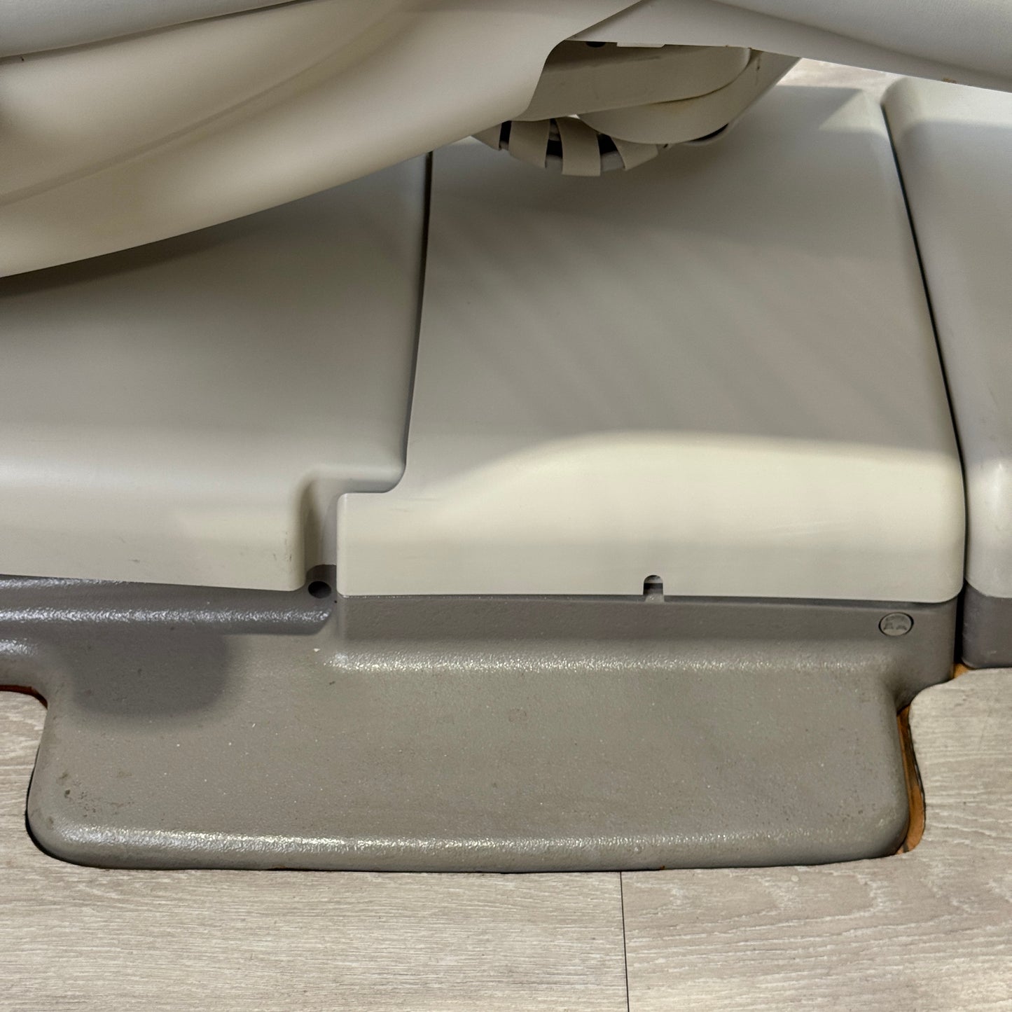 A‑dec 511R/532R Dental Chair Package