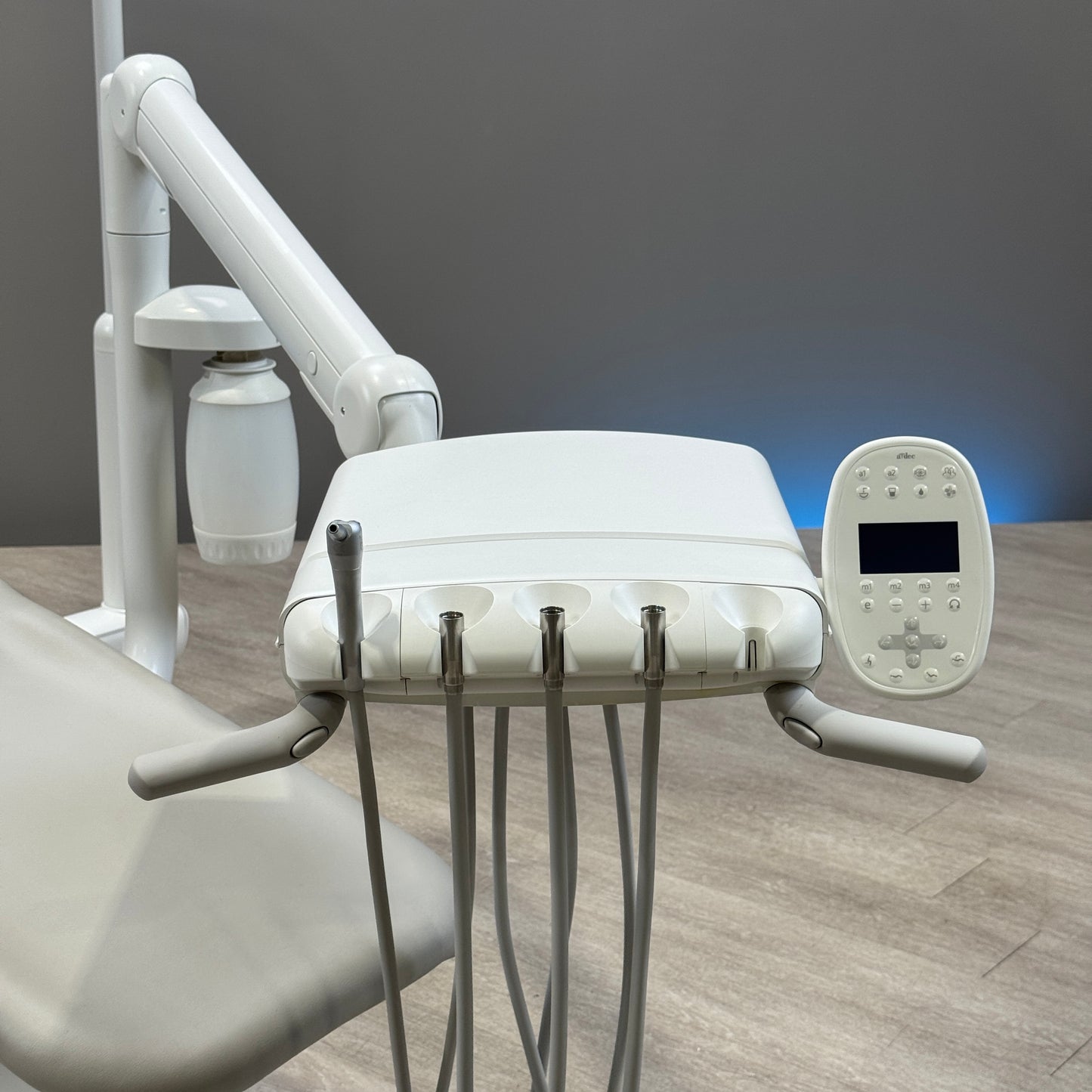 A‑dec 511R/532R Dental Chair Package