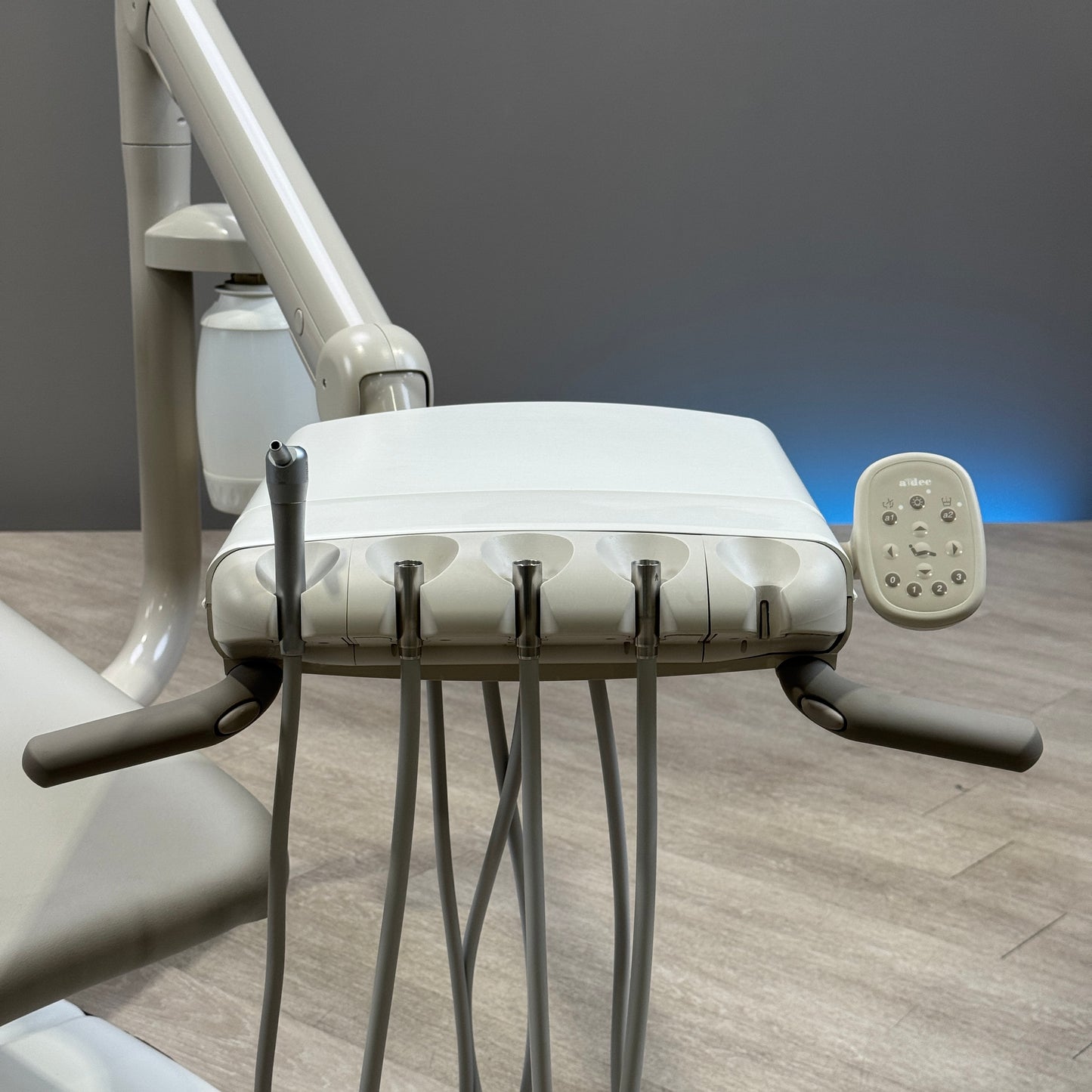 A‑dec 511R/532R Dental Chair Package