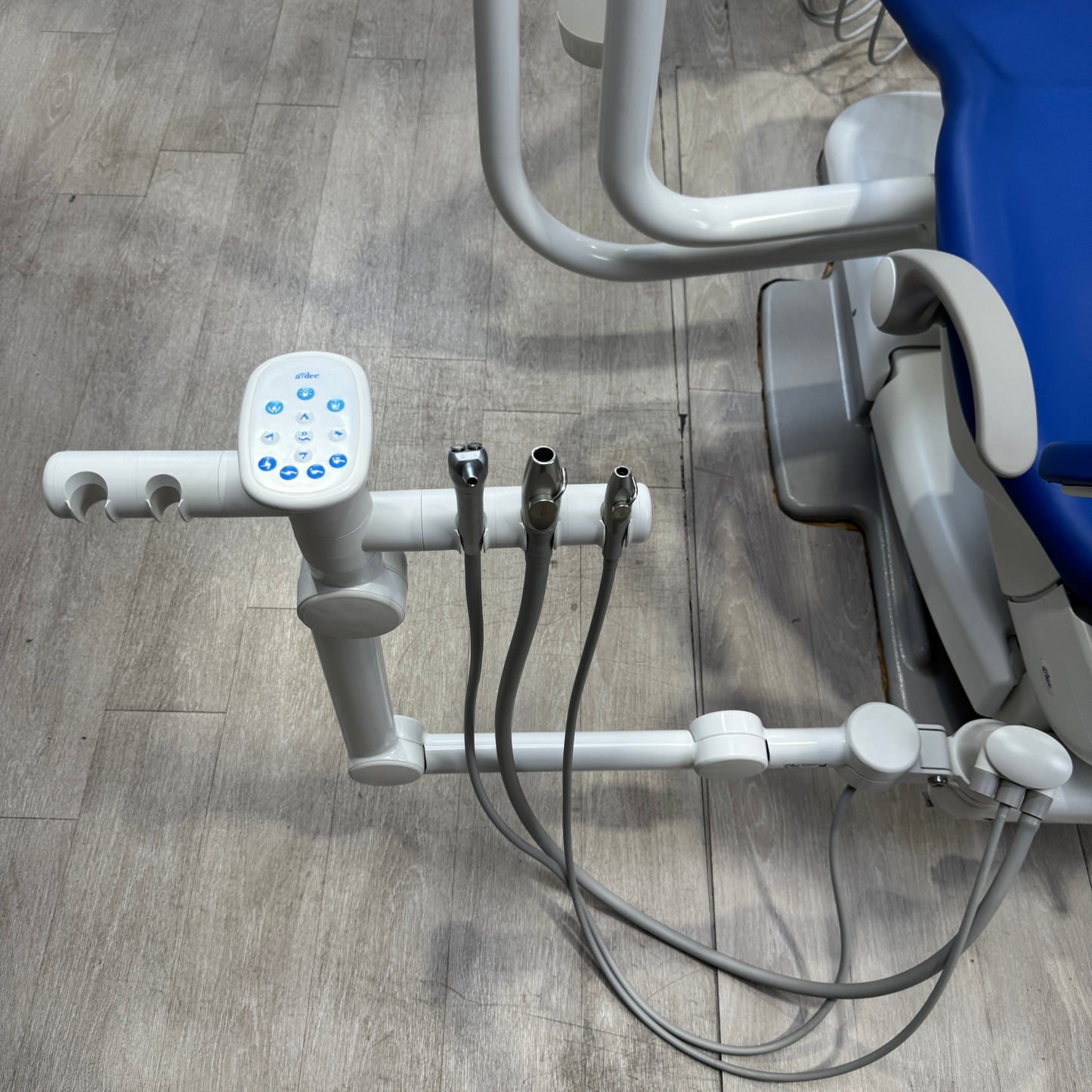 A‑dec 511R/532R Dental Chair Package