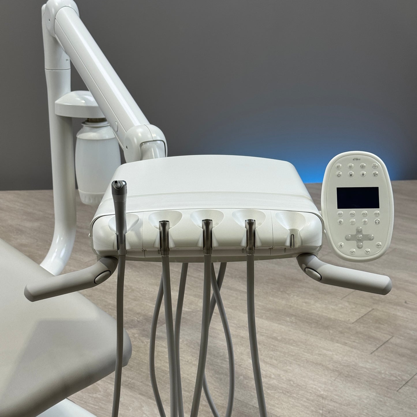 A‑dec 511R/532R Dental Chair Package