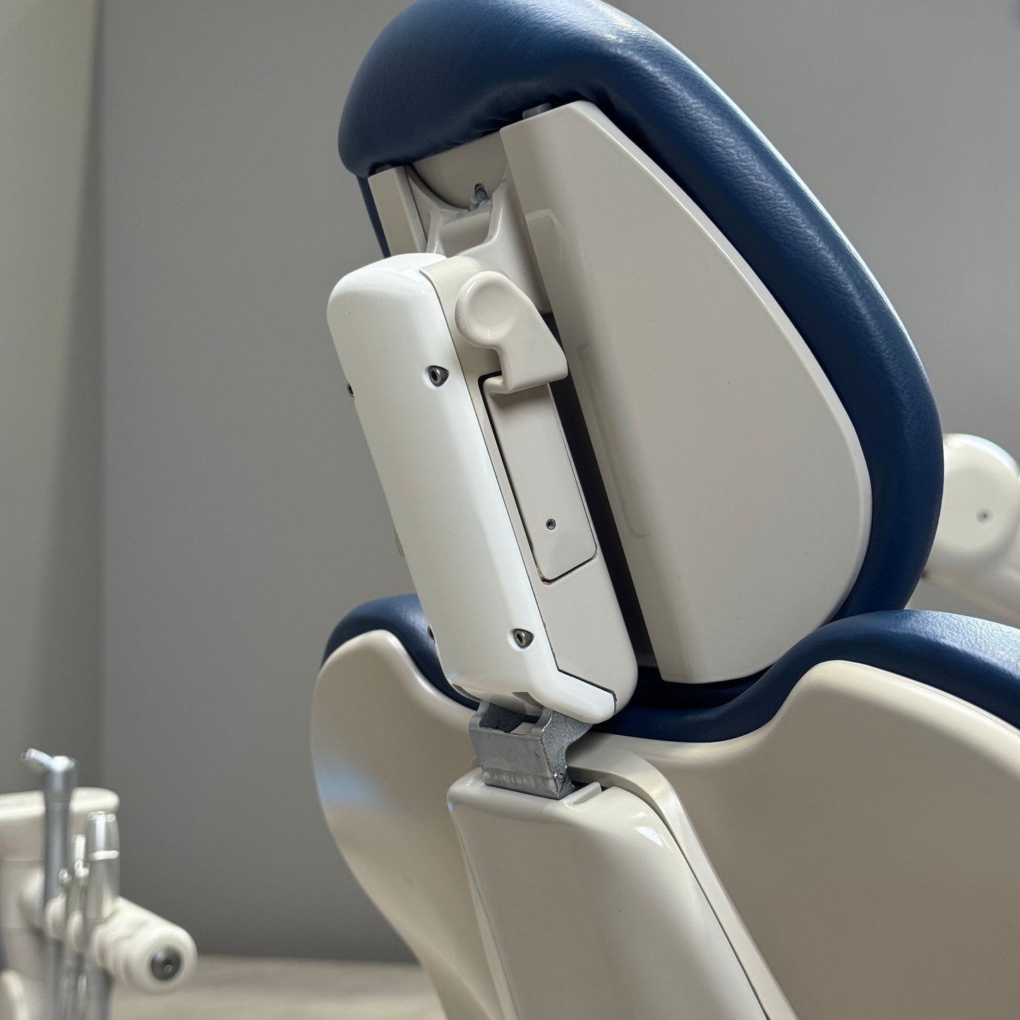A‑dec 511R/532R Dental Chair Package