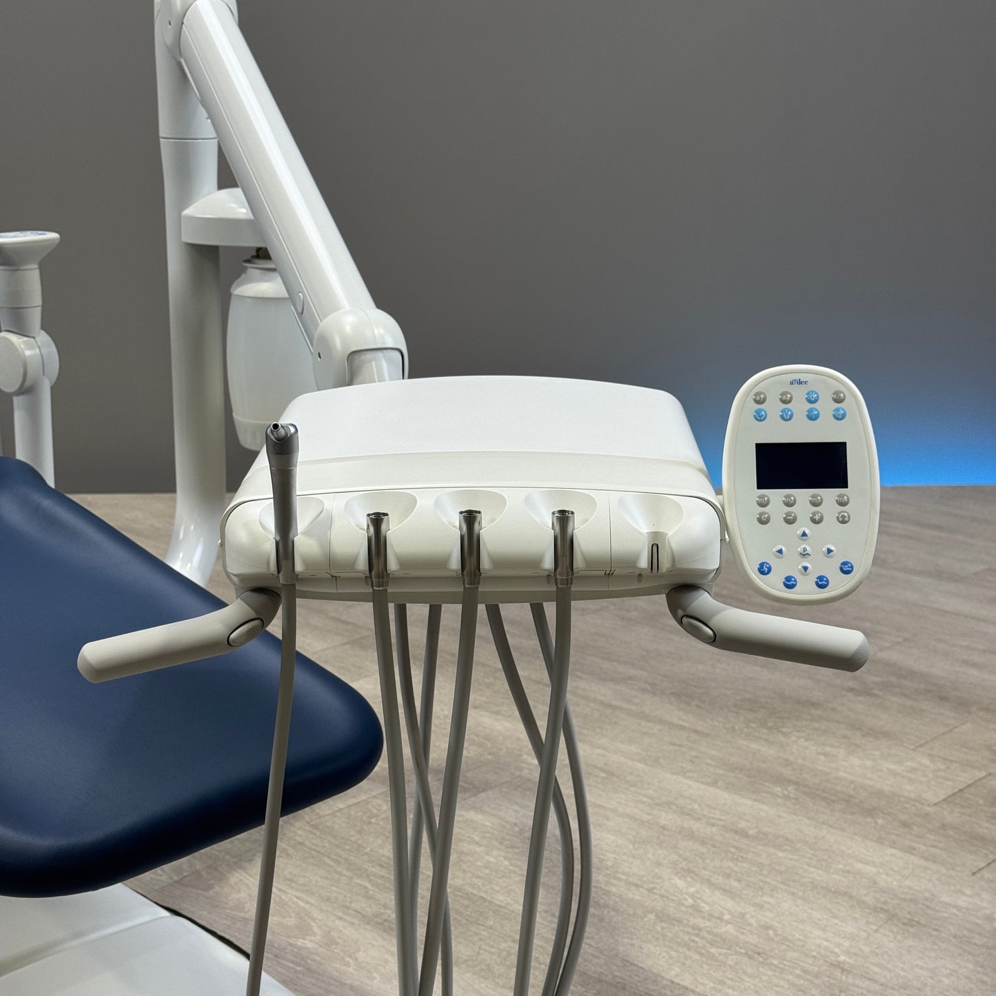 A‑dec 511R/532R Dental Chair Package