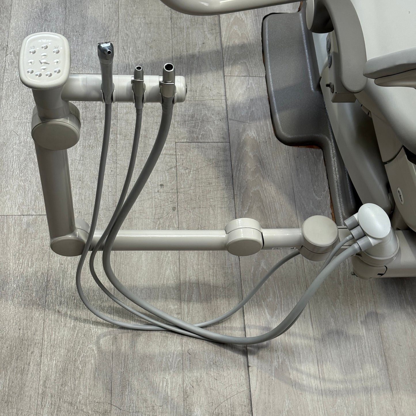 A‑dec 511R/532R Dental Chair Package