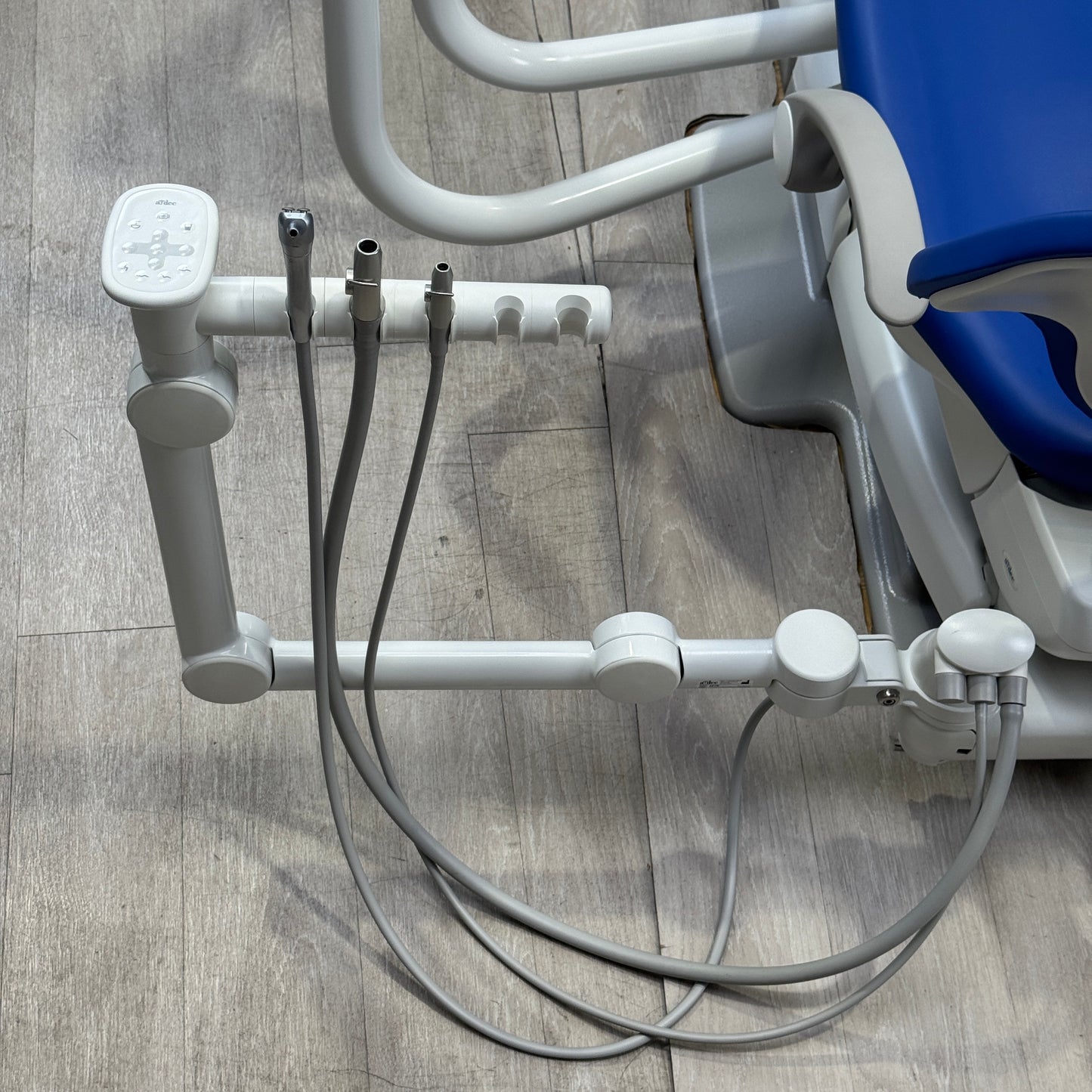 A‑dec 511R/332R Dental Chair Package
