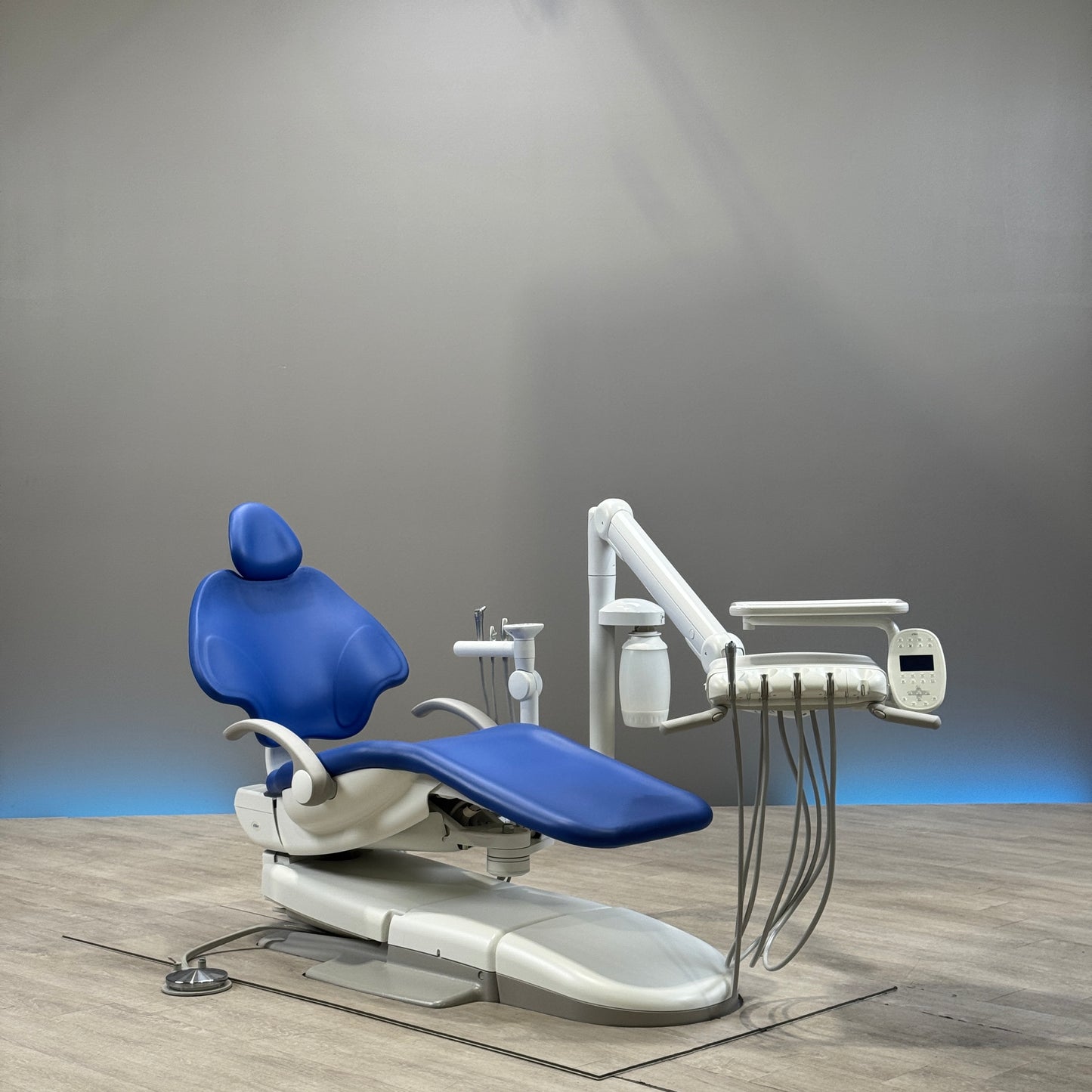 A‑dec 511R/532R Dental Chair Package