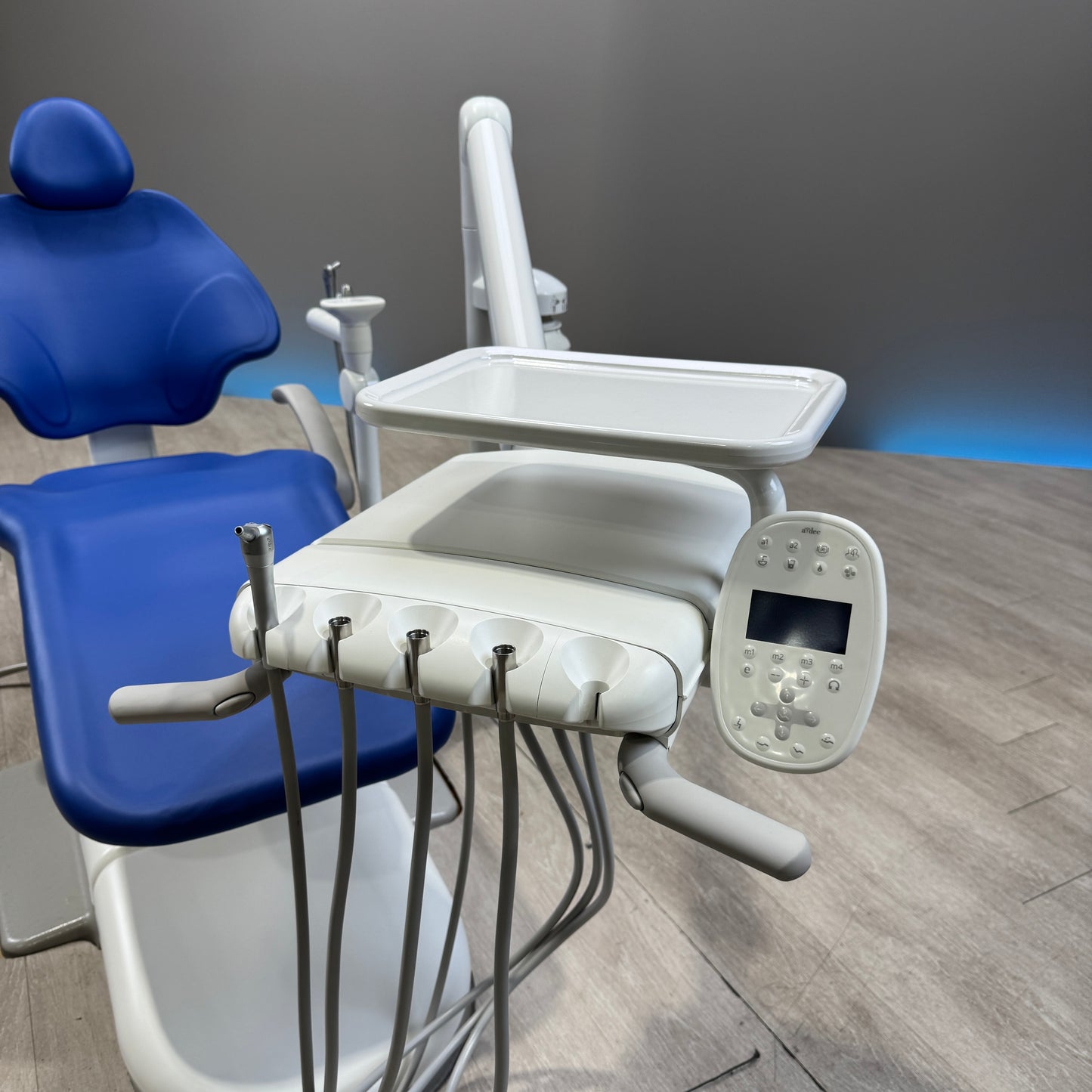 A‑dec 511R/532R Dental Chair Package