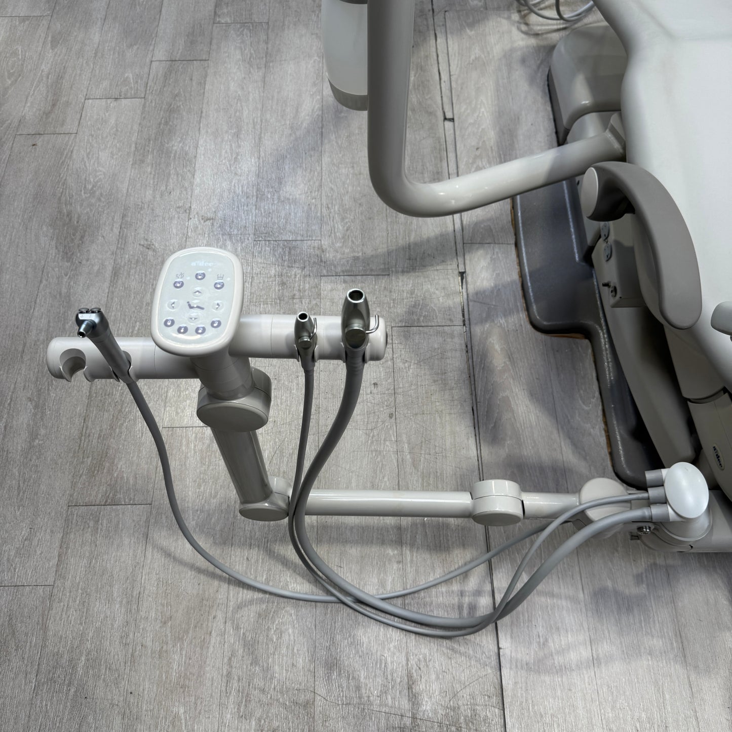 A‑dec 511R/532R Dental Chair Package