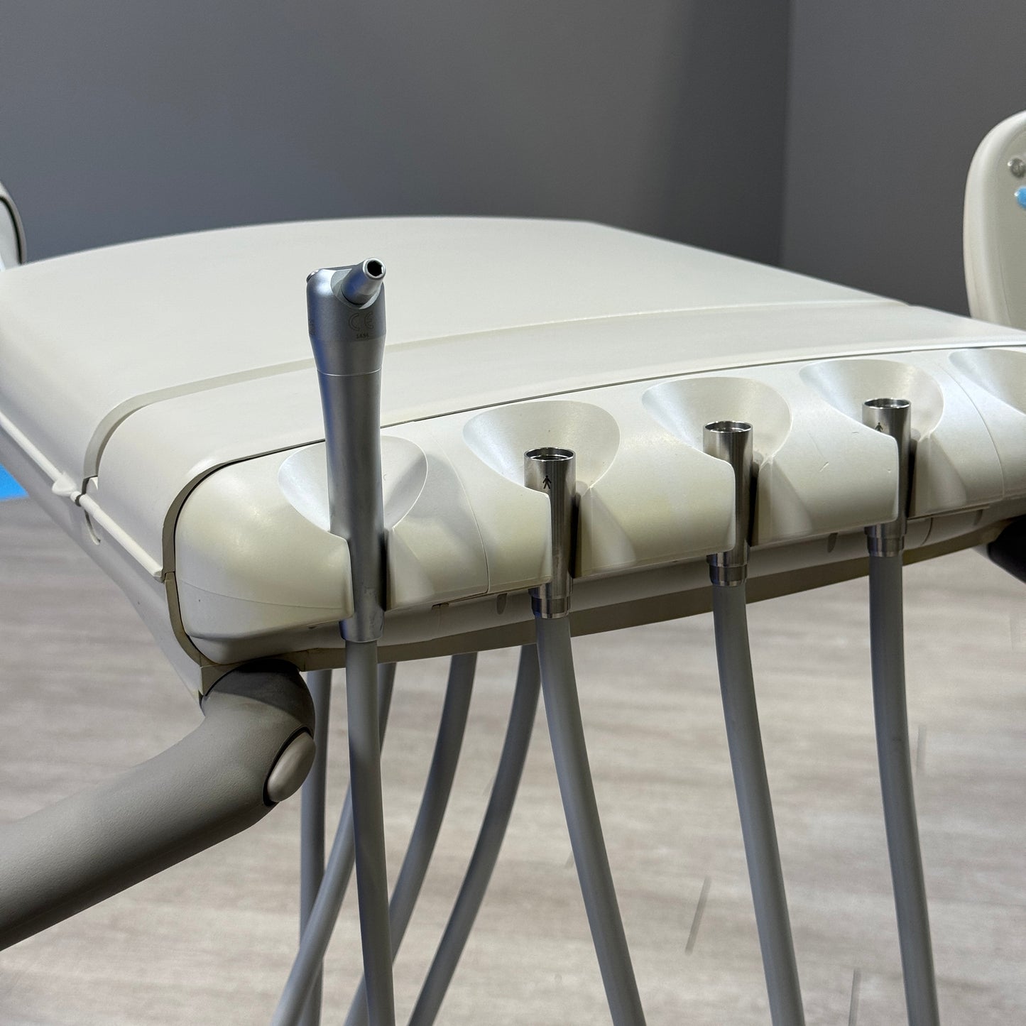 A‑dec 511R/532R Dental Chair Package