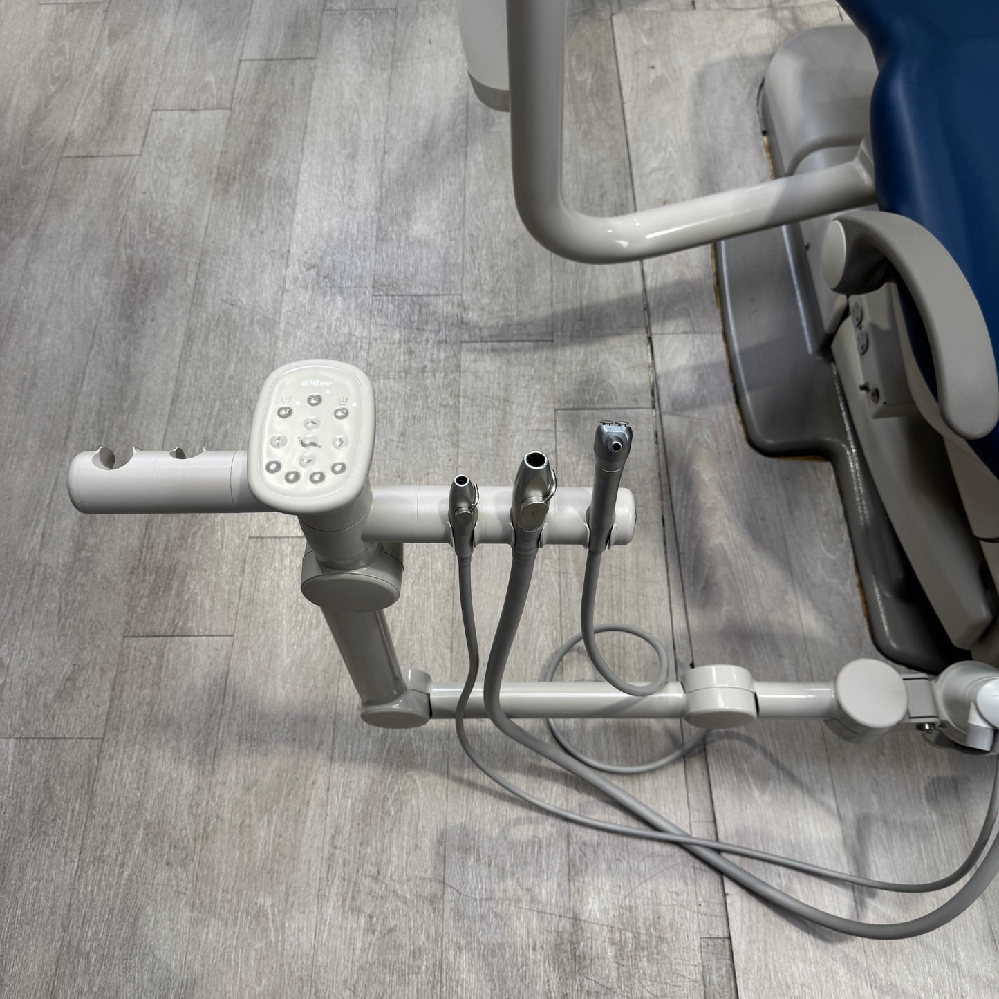 A‑dec 511R/532R Dental Chair Package