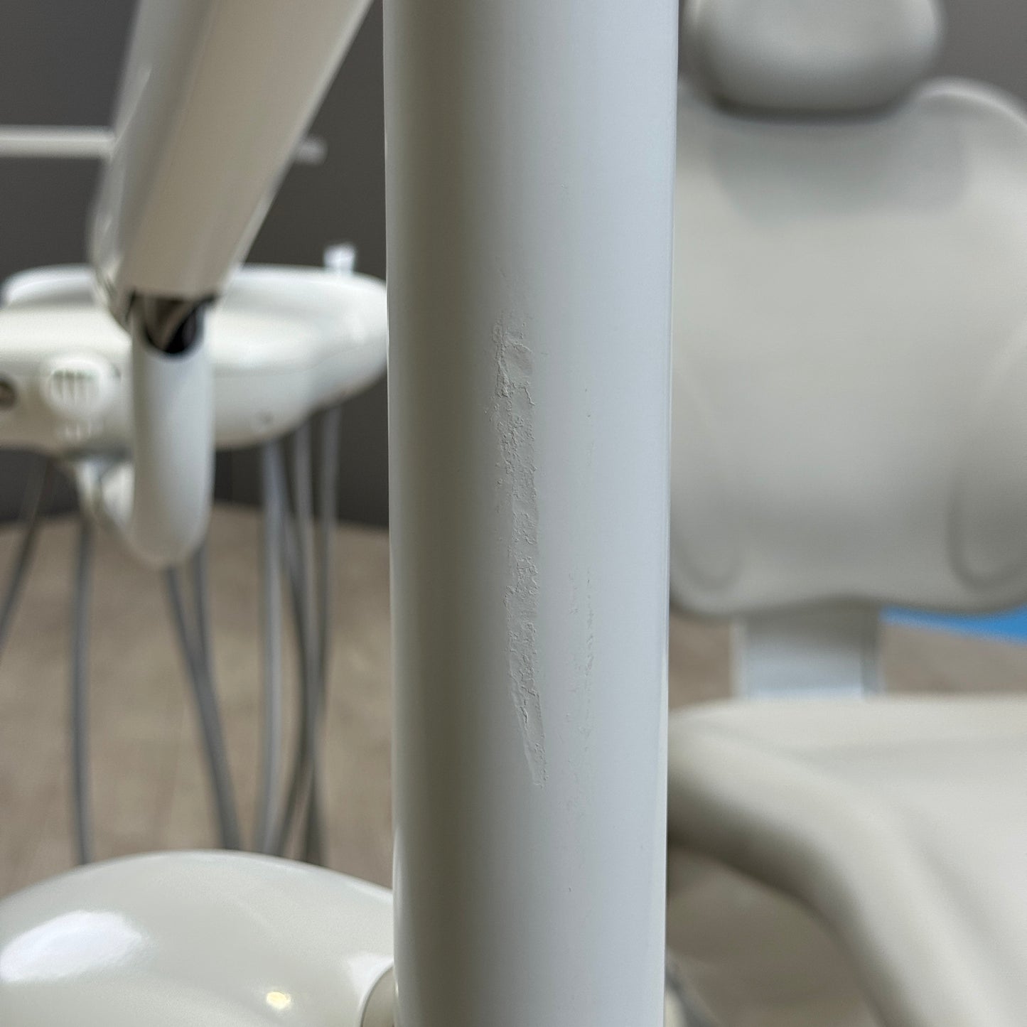 Ensemble chaise dentaire A‑dec 511R/332R