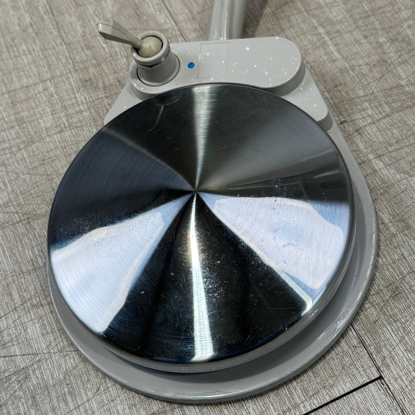 Ensemble chaise dentaire A‑dec 511R/332R