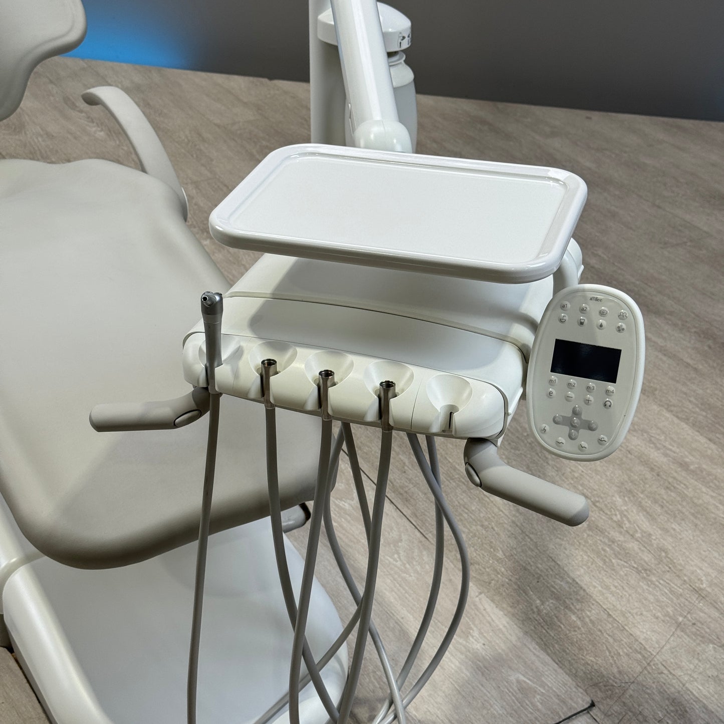 A‑dec 511R/532R Dental Chair Package