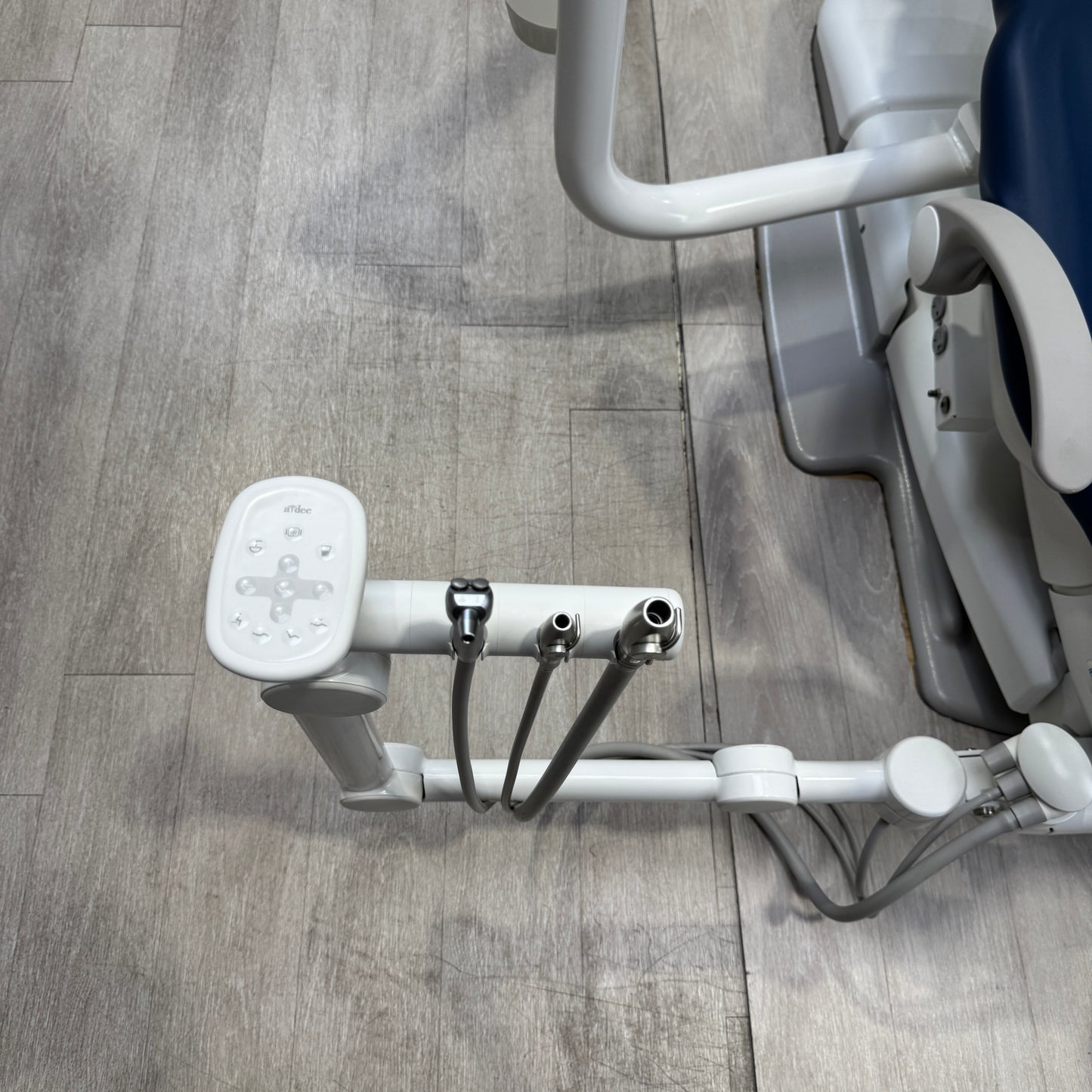 A‑dec 511R/532R Dental Chair Package