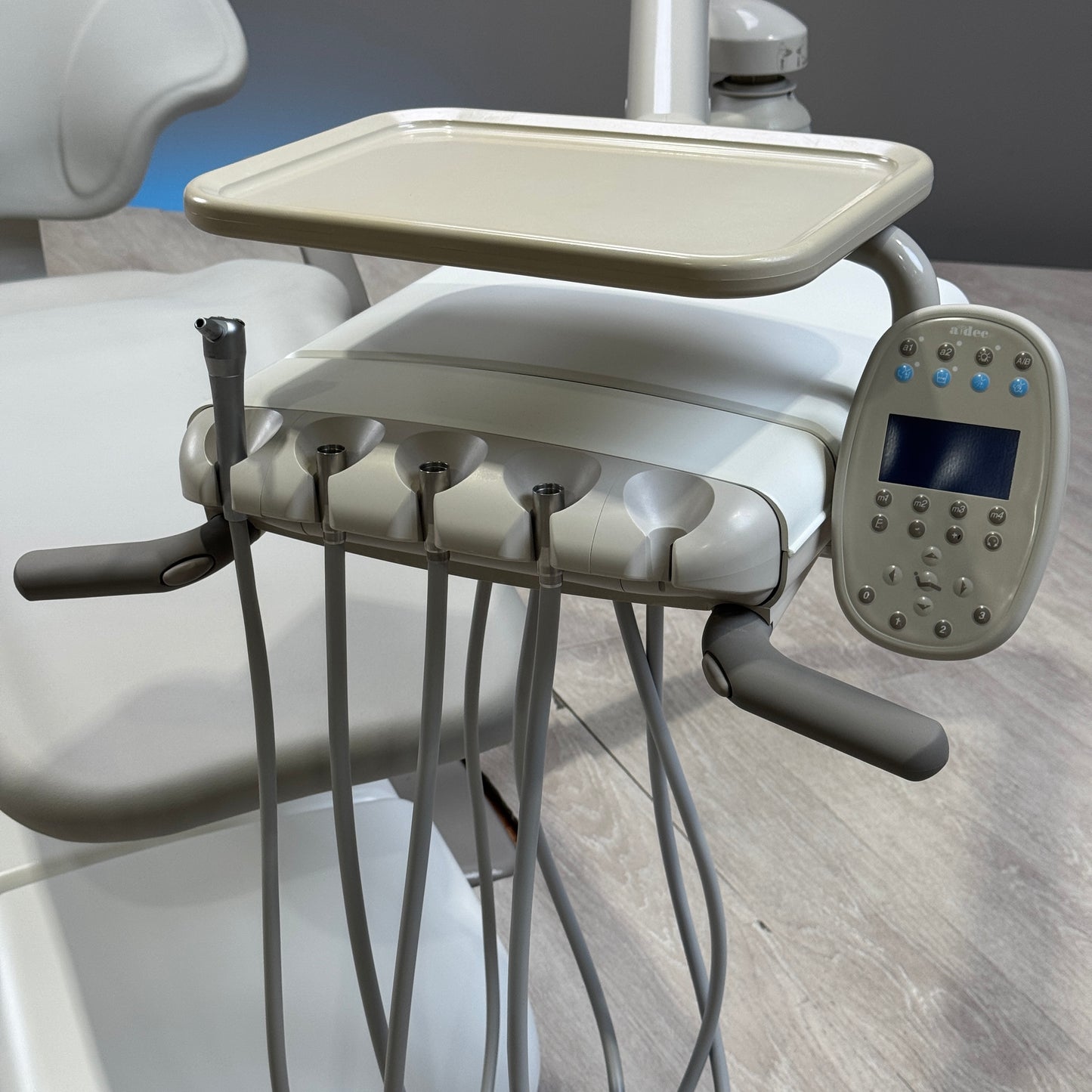 A‑dec 511R/532R Dental Chair Package