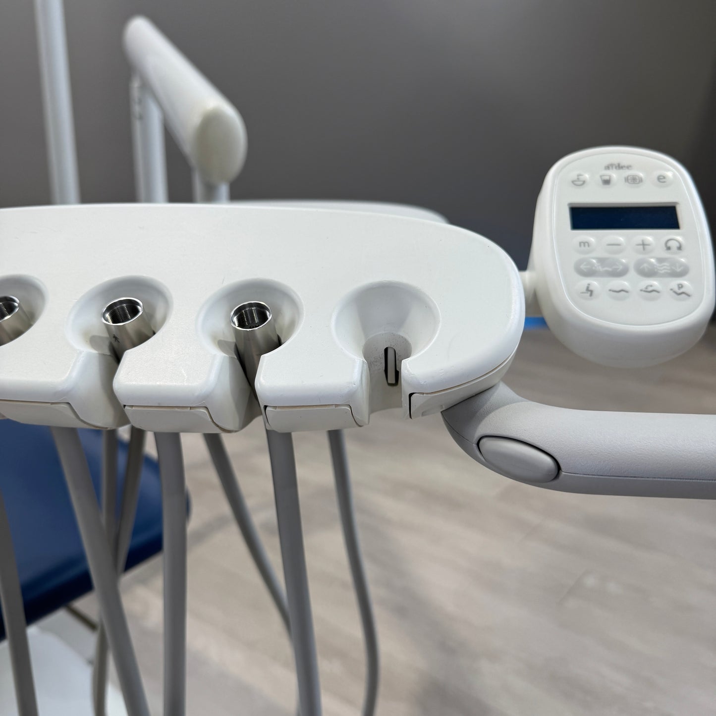 A‑dec 511R/332R Dental Chair Package