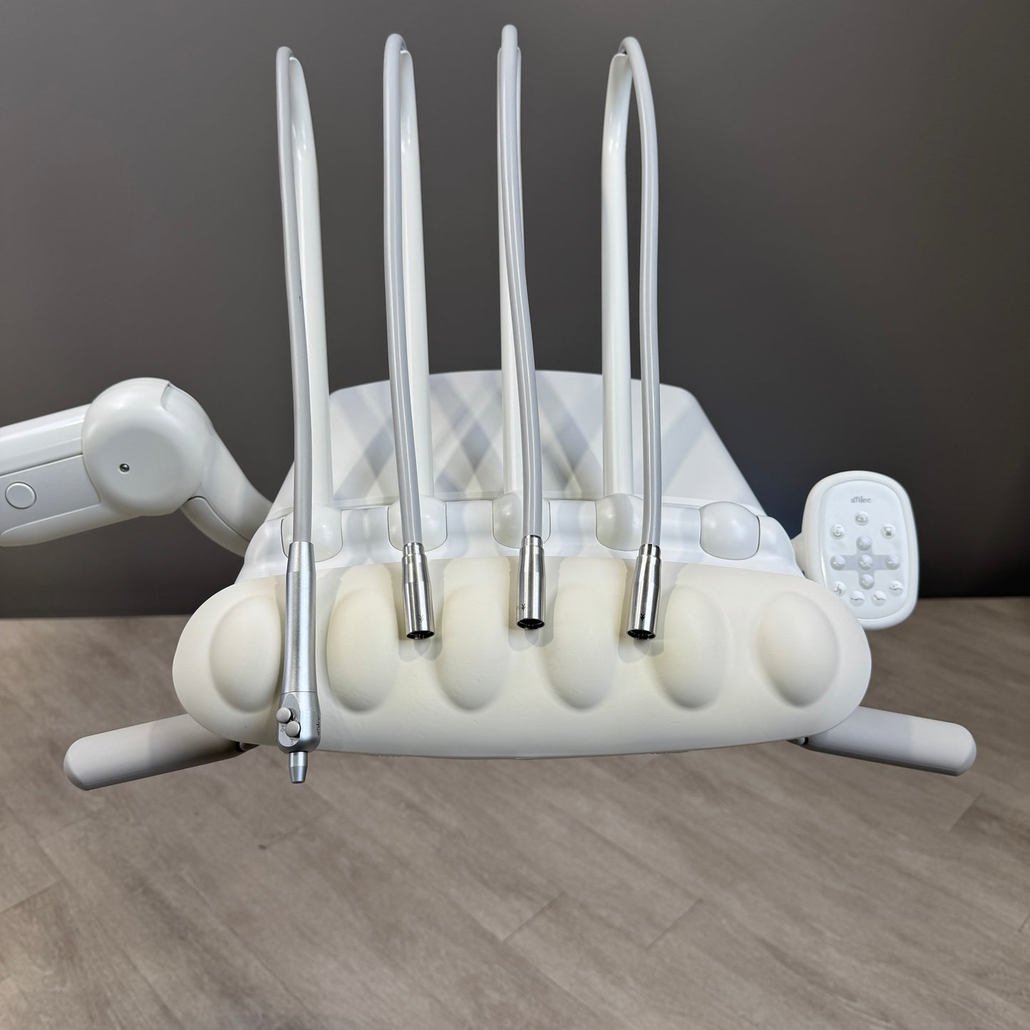 A‑dec 511R/533R Dental Chair Package