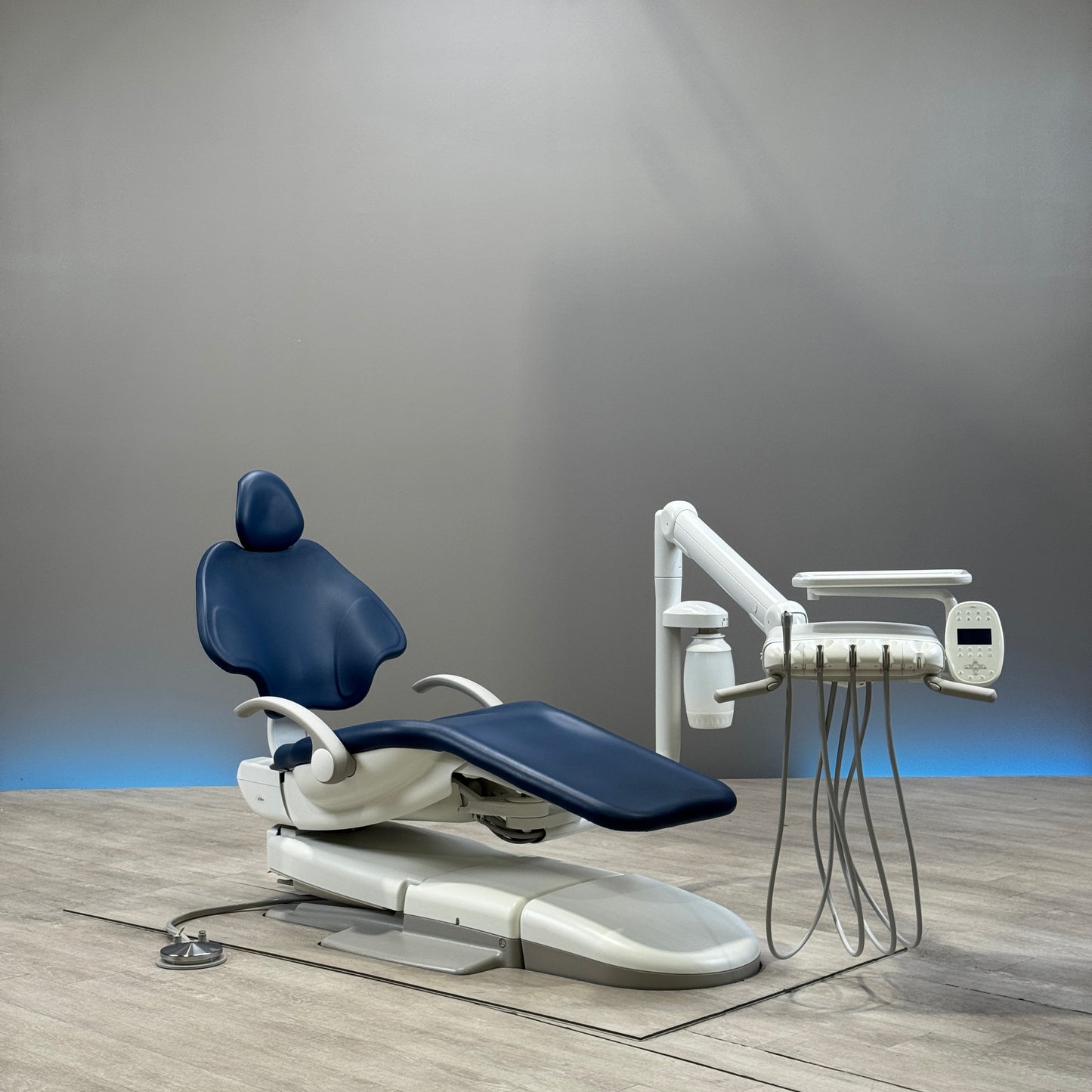 A‑dec 511R/532R Dental Chair Package