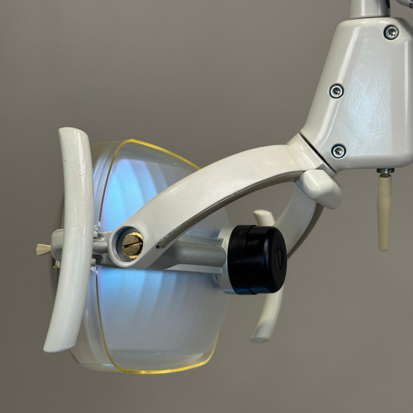 A‑dec 511R/532R Dental Chair Package