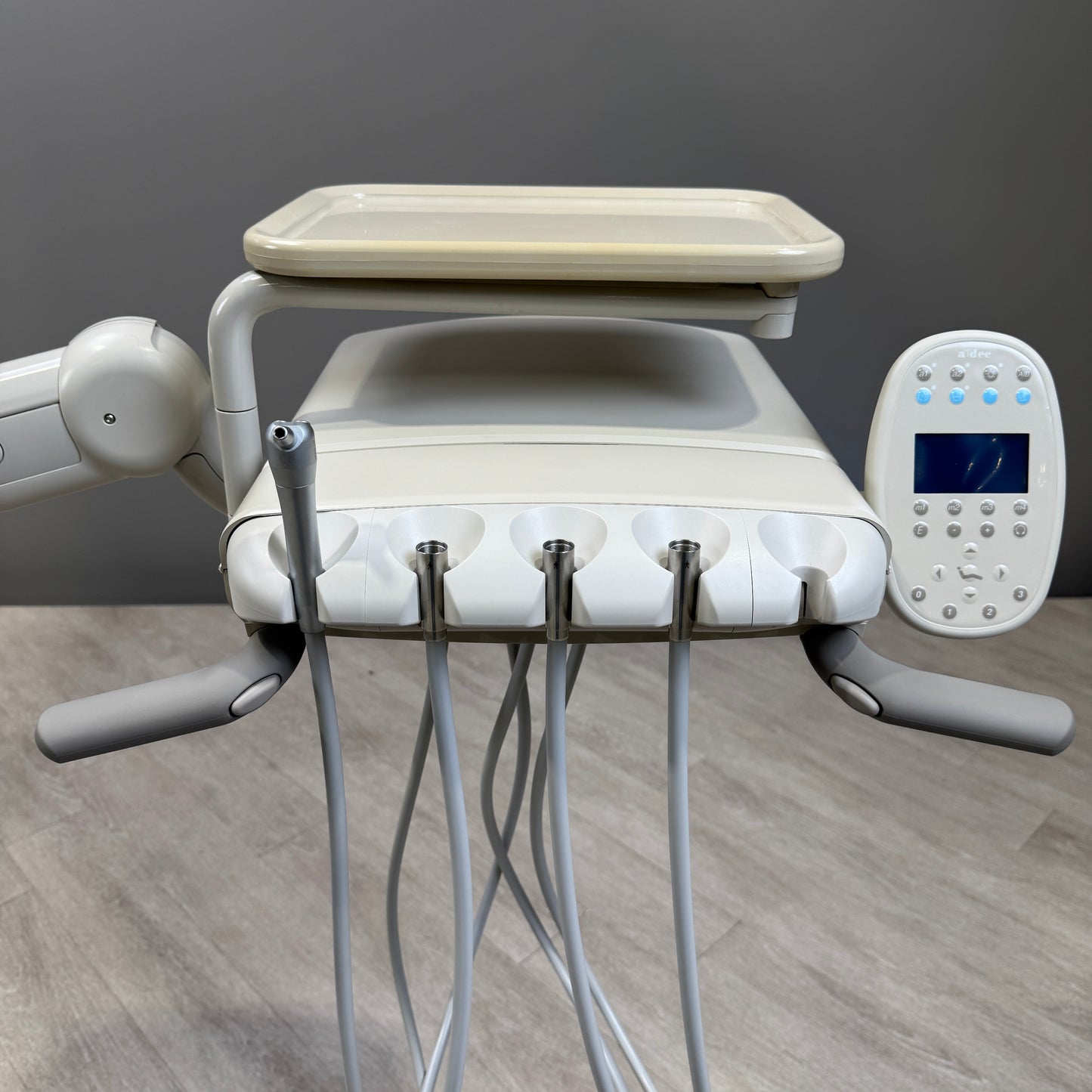 A‑dec 511R/532R Dental Chair Package