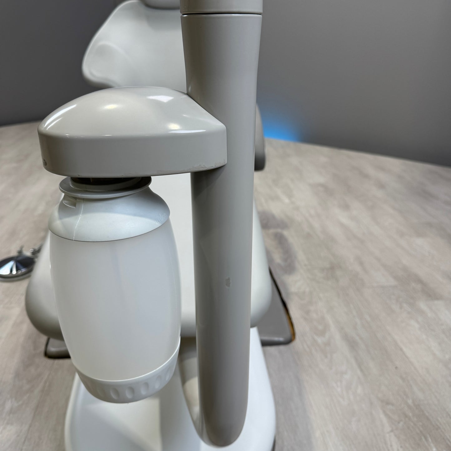 A‑dec 511R/532R Dental Chair Package