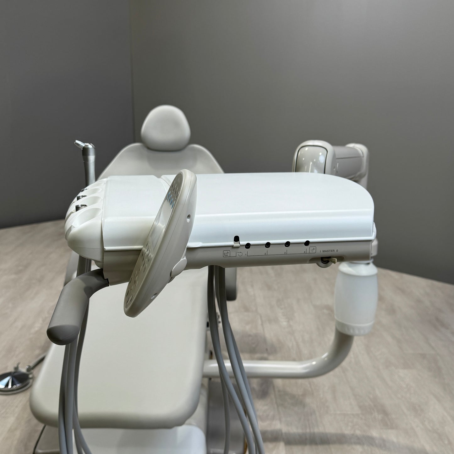 A‑dec 511R/532R Dental Chair Package