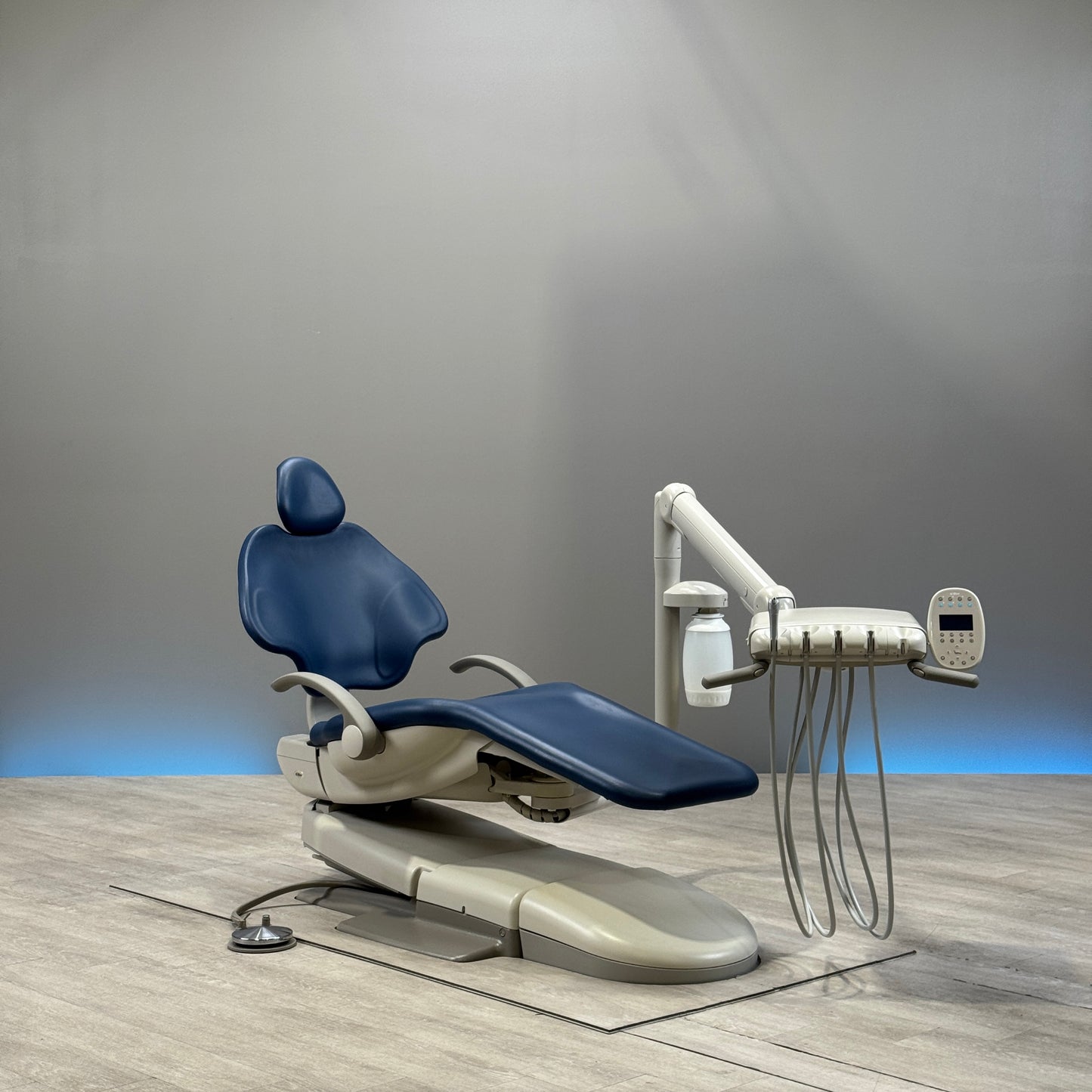 A‑dec 511R/532R Dental Chair Package