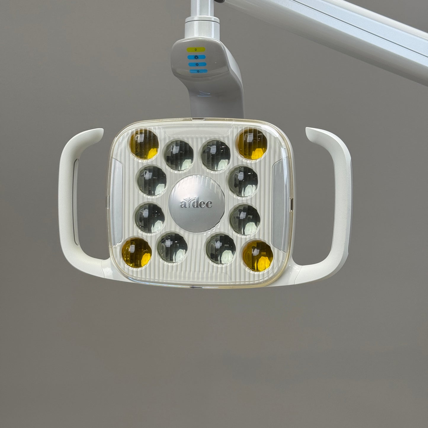A‑dec 511R/533R Dental Chair Package