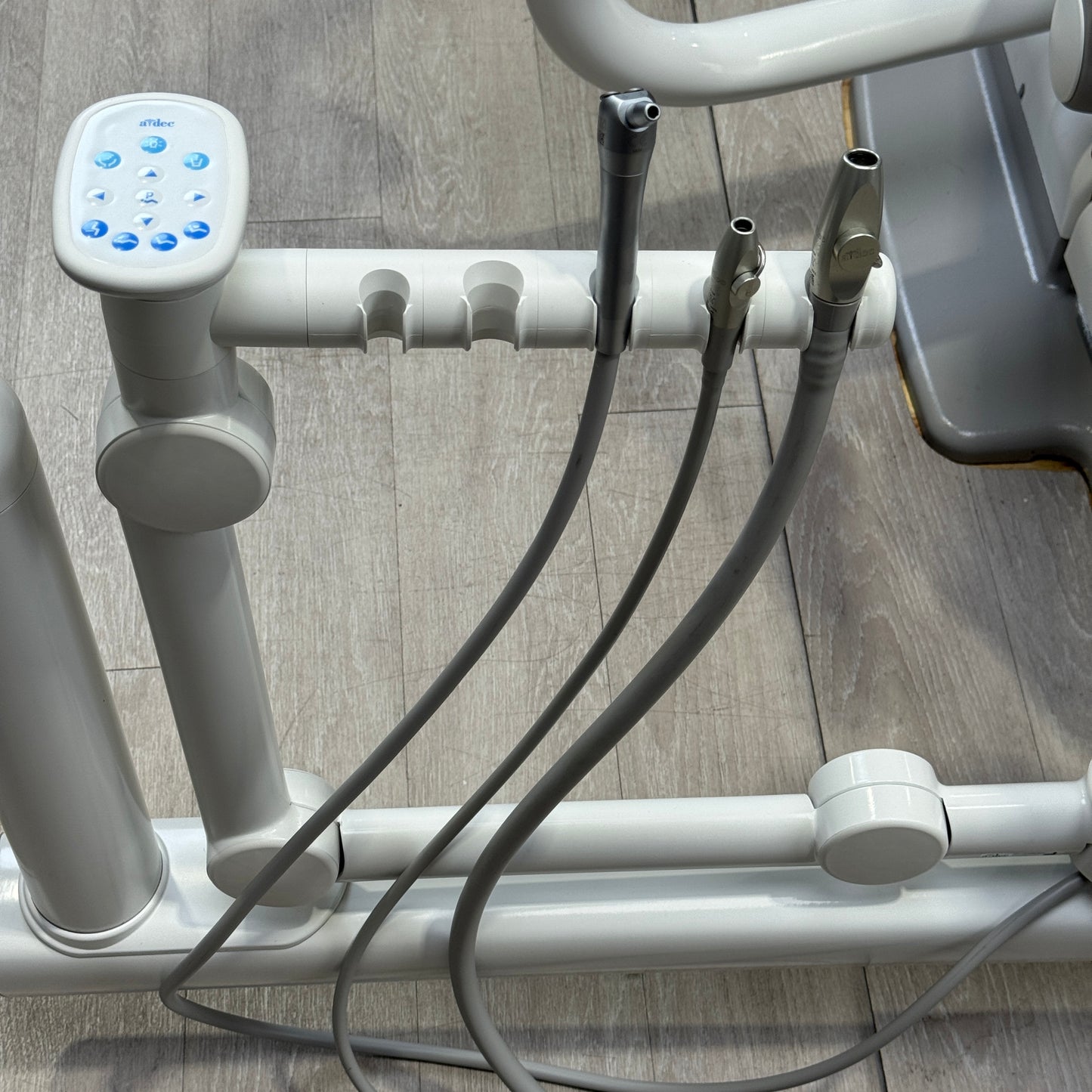 A‑dec 511R/533R Dental Chair Package