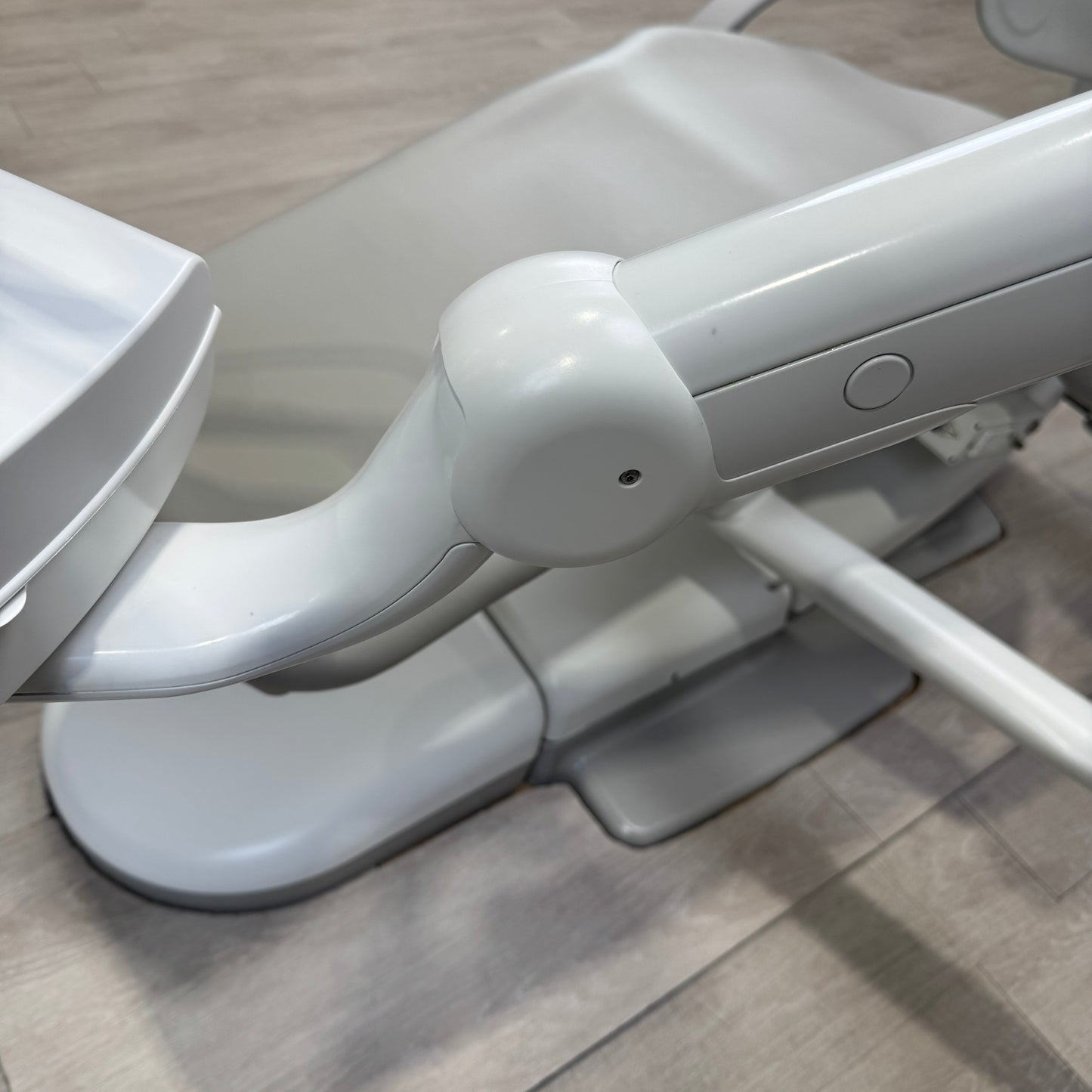A‑dec 511R/533R Dental Chair Package