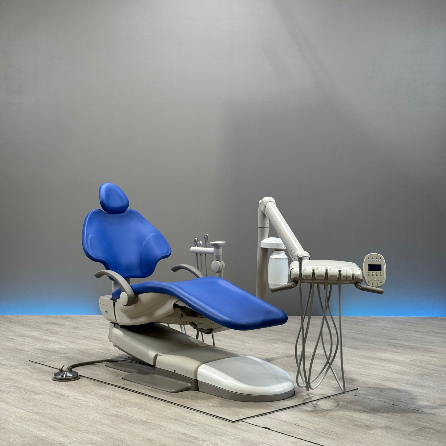 A‑dec 511R/532R Dental Chair Package