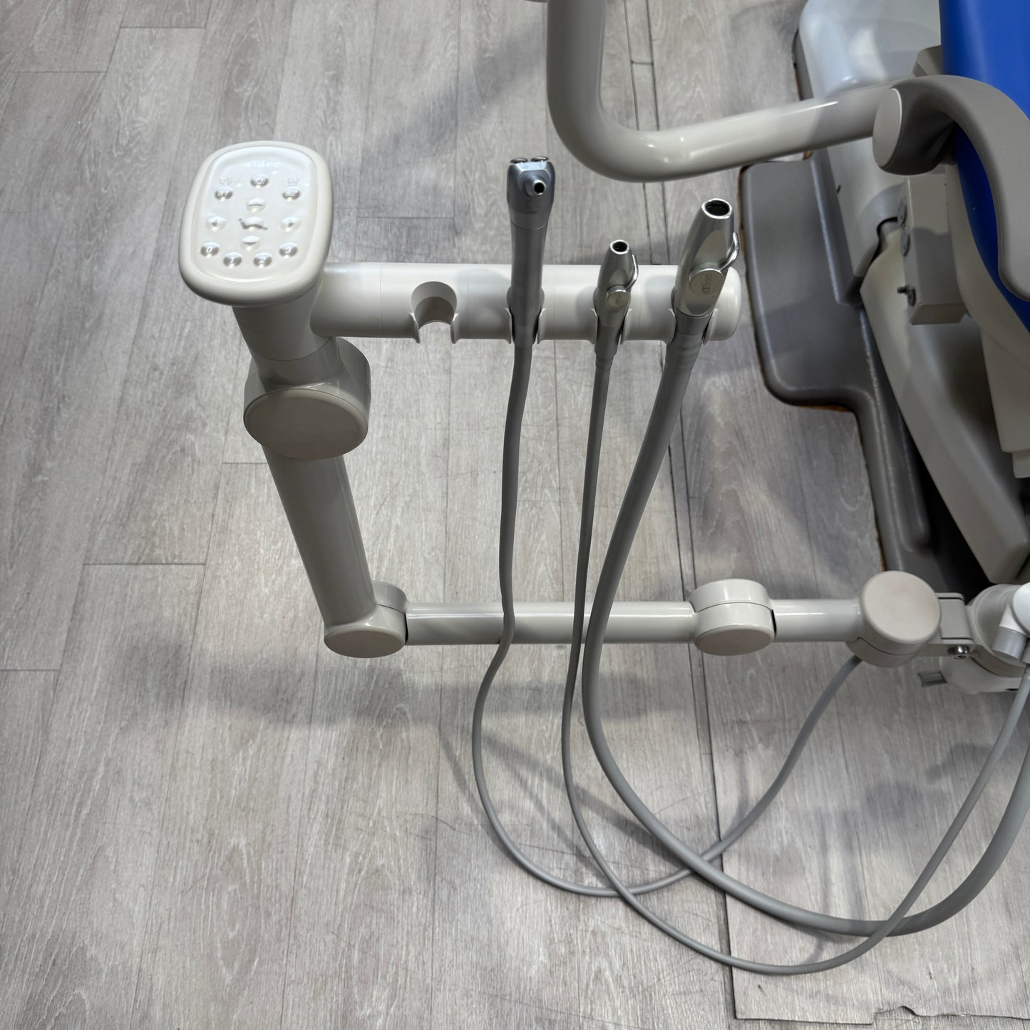 A‑dec 511R/532R Dental Chair Package