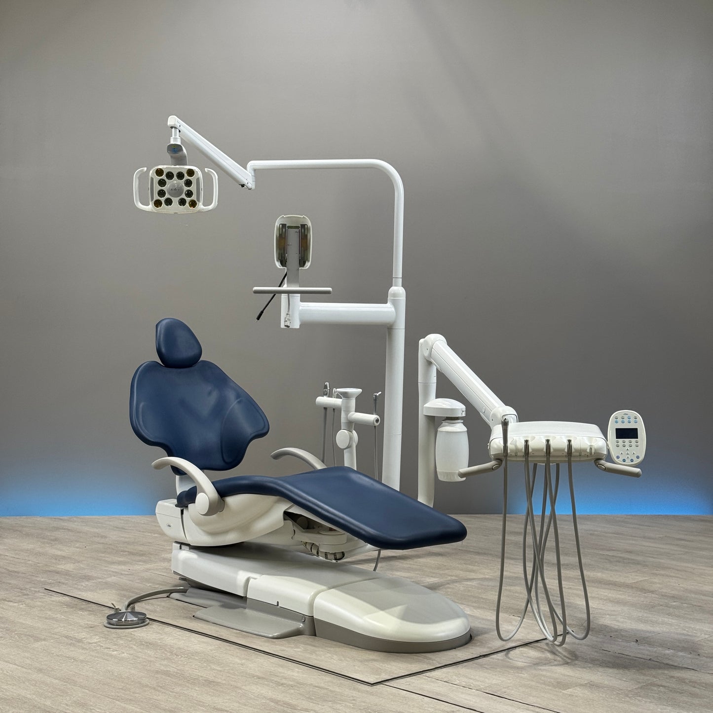 A‑dec 511R/532R Dental Chair Package
