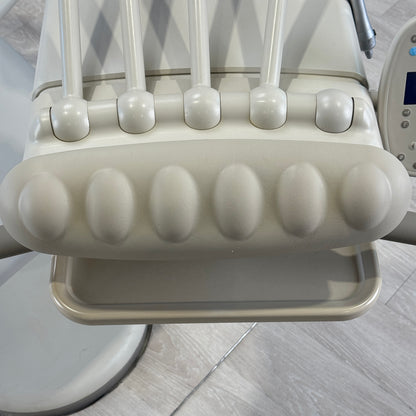 A-dec 511R/533R Dental Chair Package