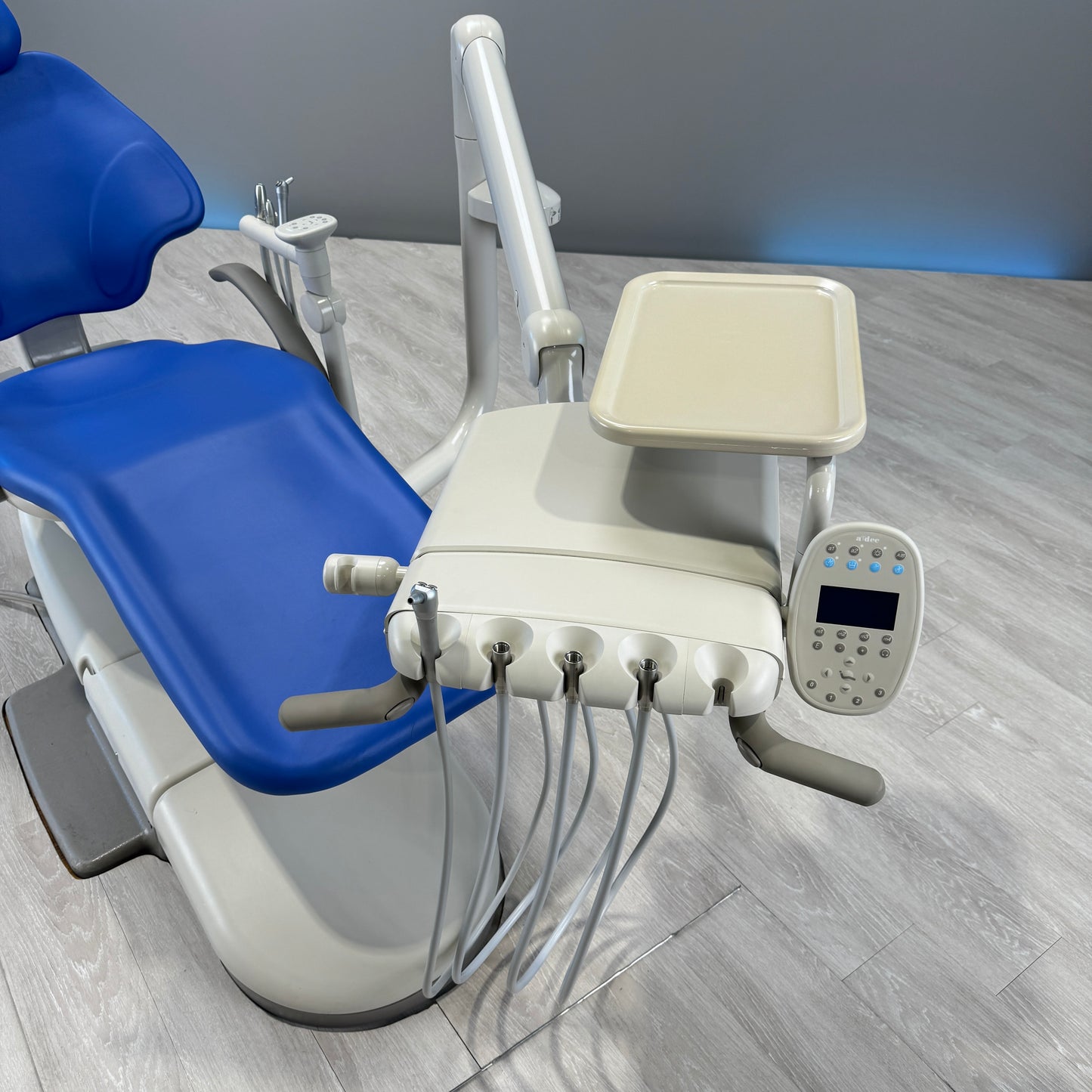 A-dec 511R/532R Dental Chair Package